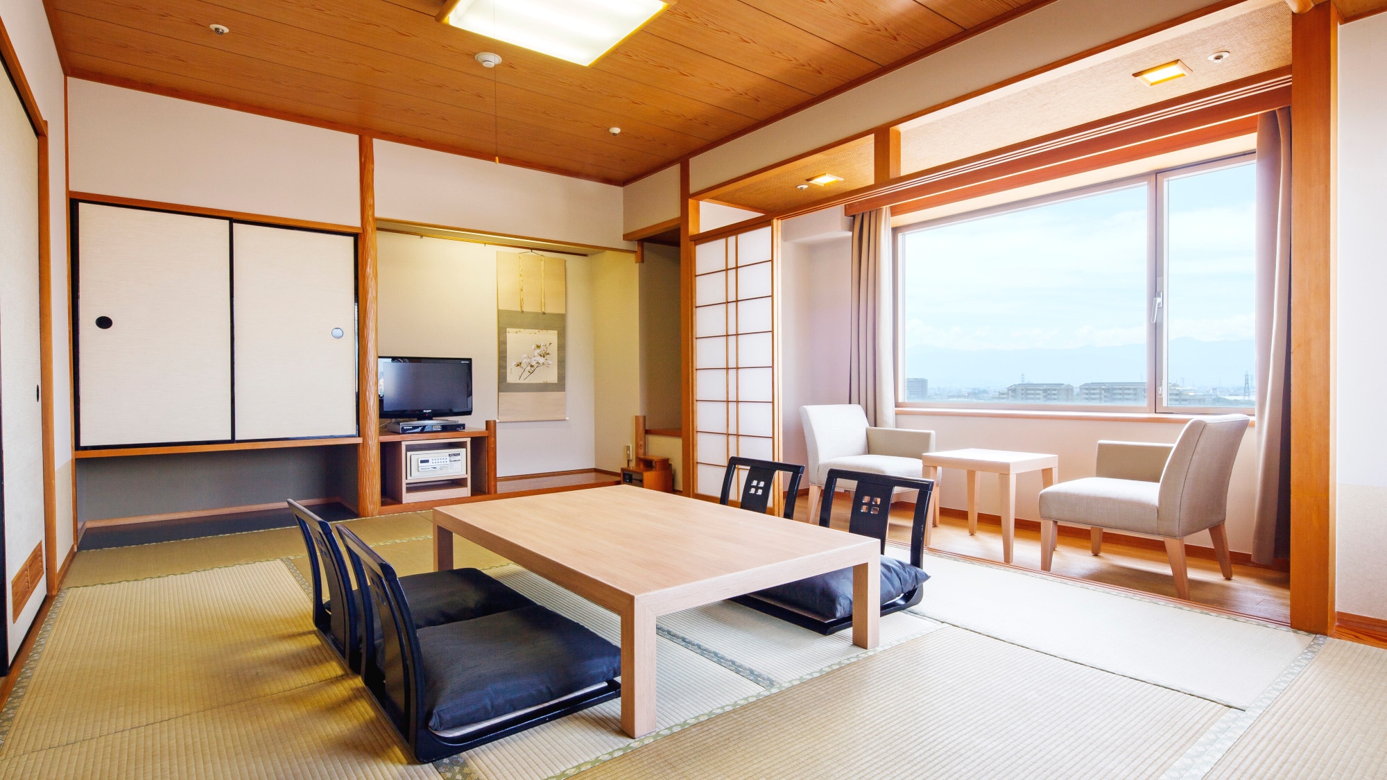 [Japanese-style room] Deluxe [5th and 6th floors]