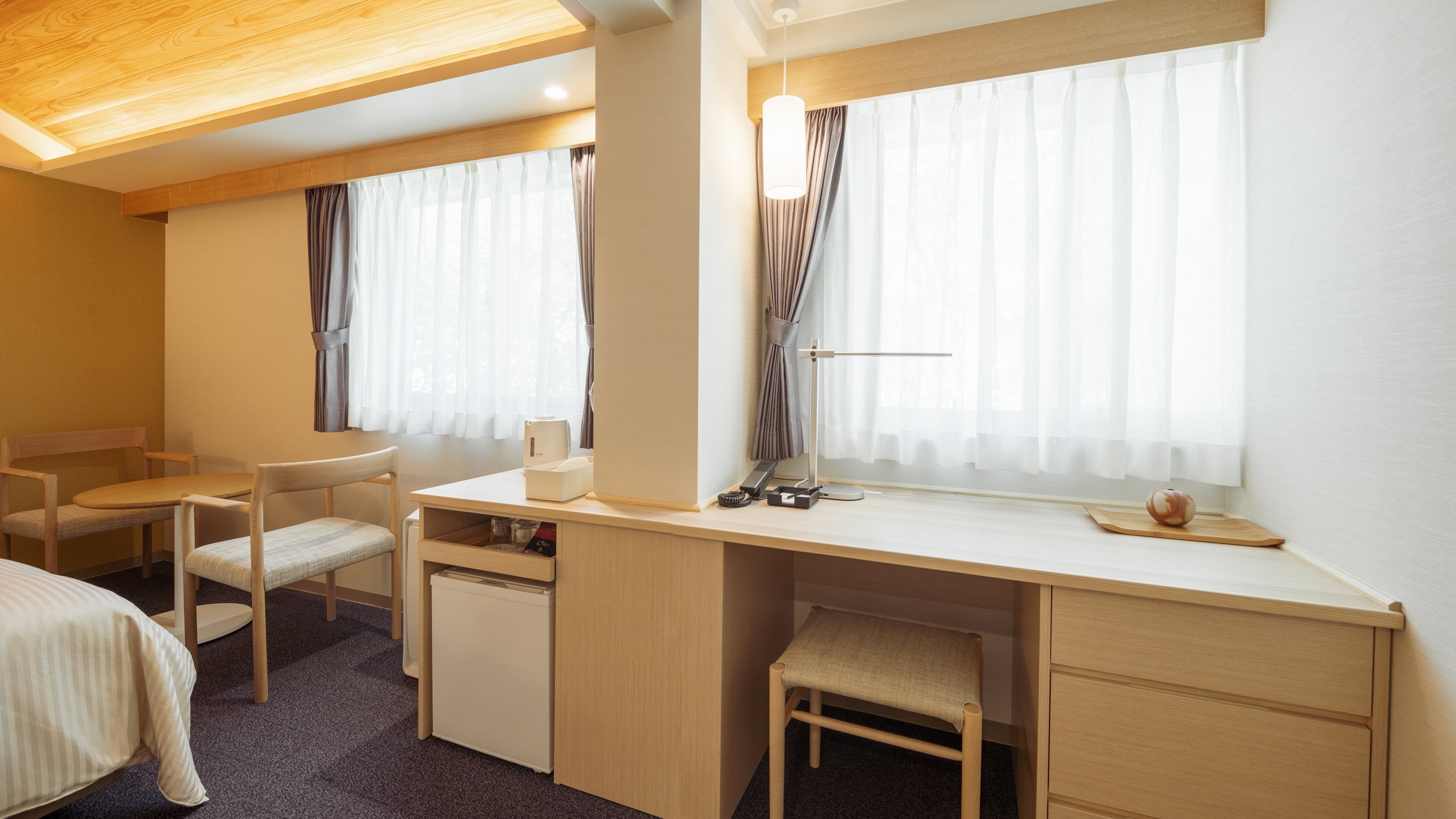 Deluxe Twin B [30㎡ / 1-2 people]