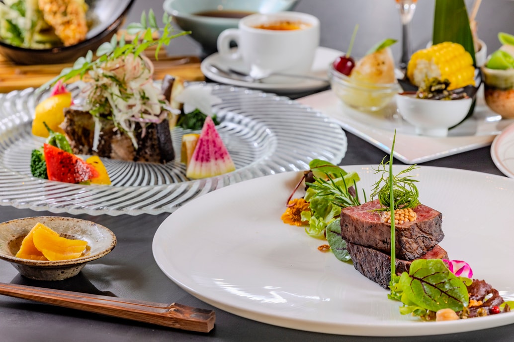 Straw-grilled Tosa Akaushi beef steak