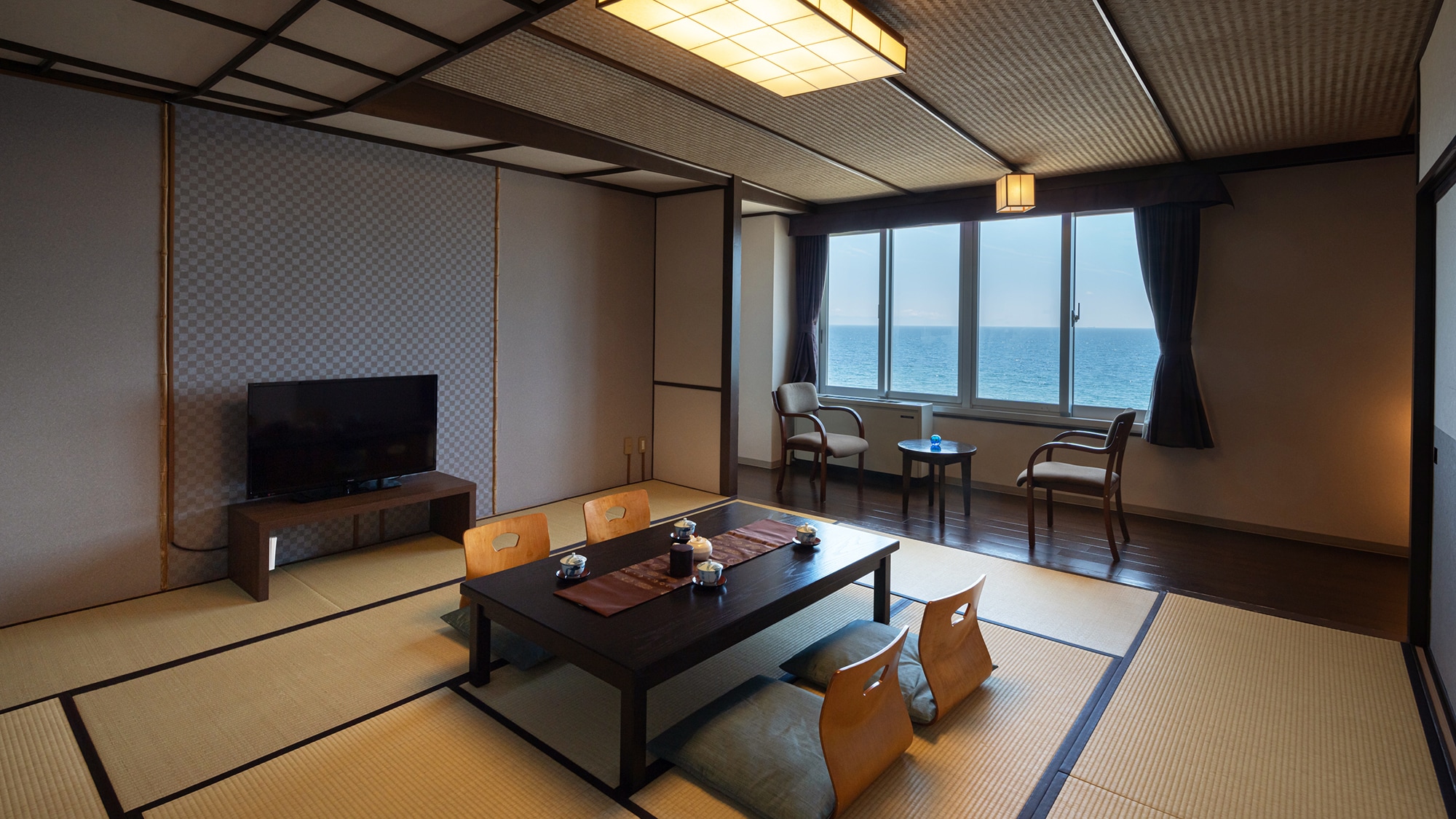 [Japanese-style room with ocean view-non-smoking] Our standard "sea side" room. The spectacular view from the window will heal your daily fatigue