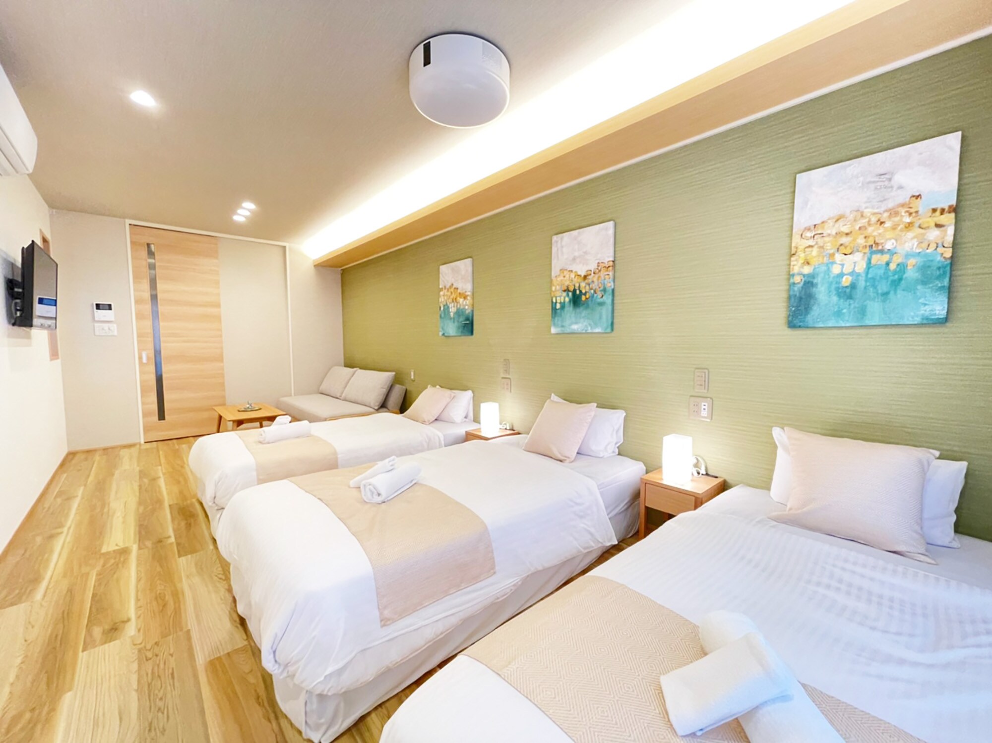 Room 102