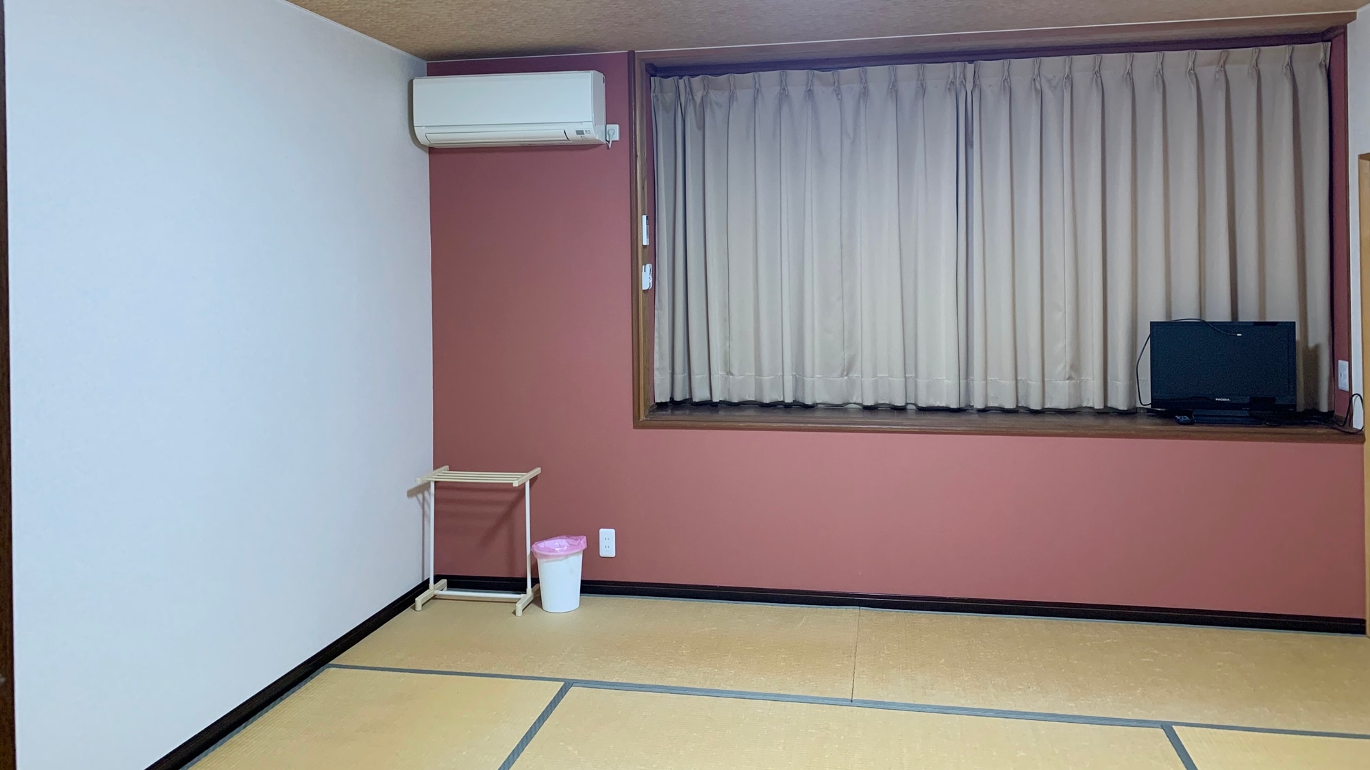* [Example of room] We will prepare rooms of 6 to 10 tatami mats according to the number of people reserved.
