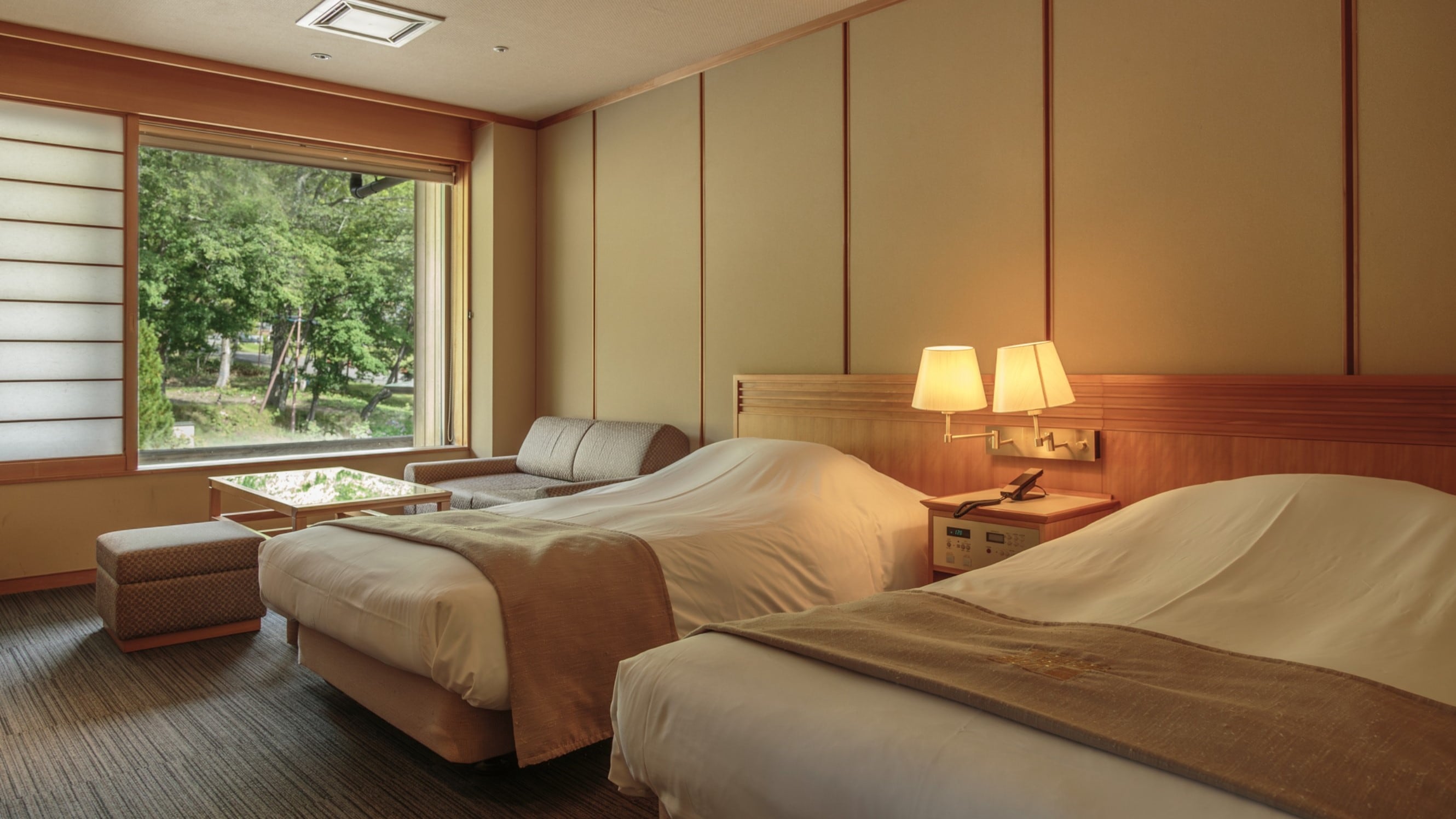 [Phòng đôi sang trọng có phòng khách spa rộng 60m2 (Sườn núi)]