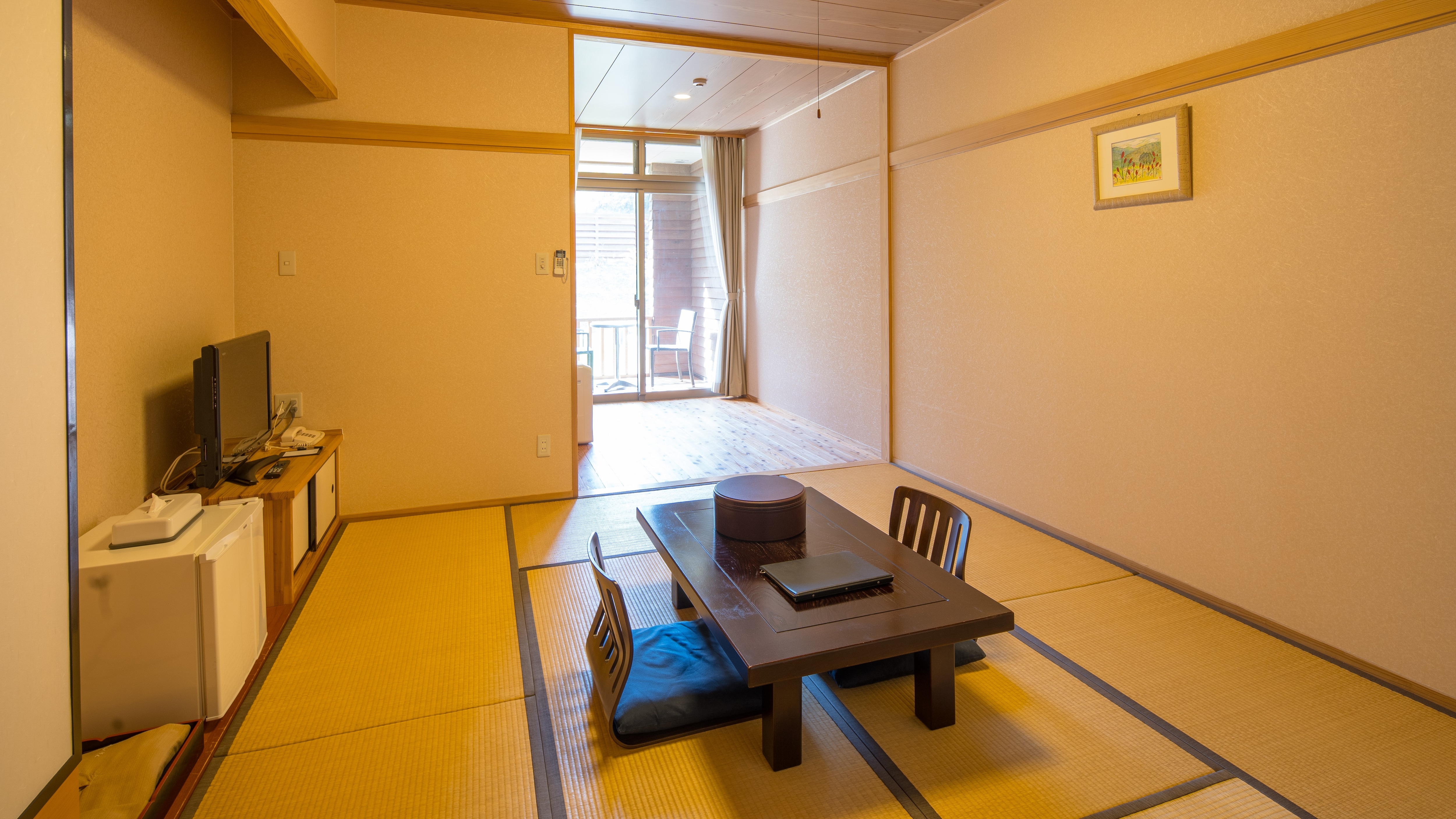 ● Japanese-style room