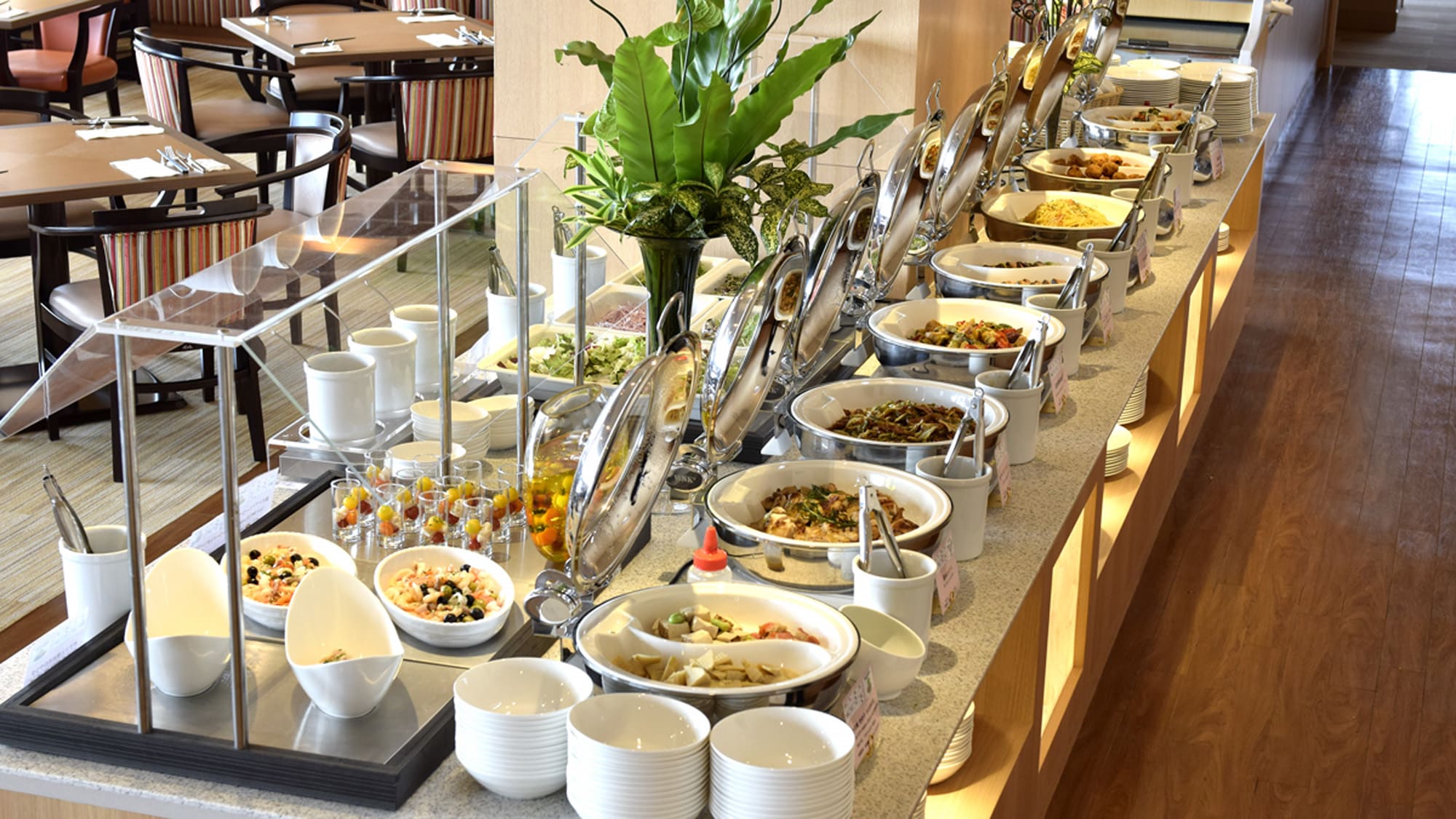 ◆ <Breakfast Buffet> Start your day with breakfast! You can enjoy more than 45 kinds of dishes.