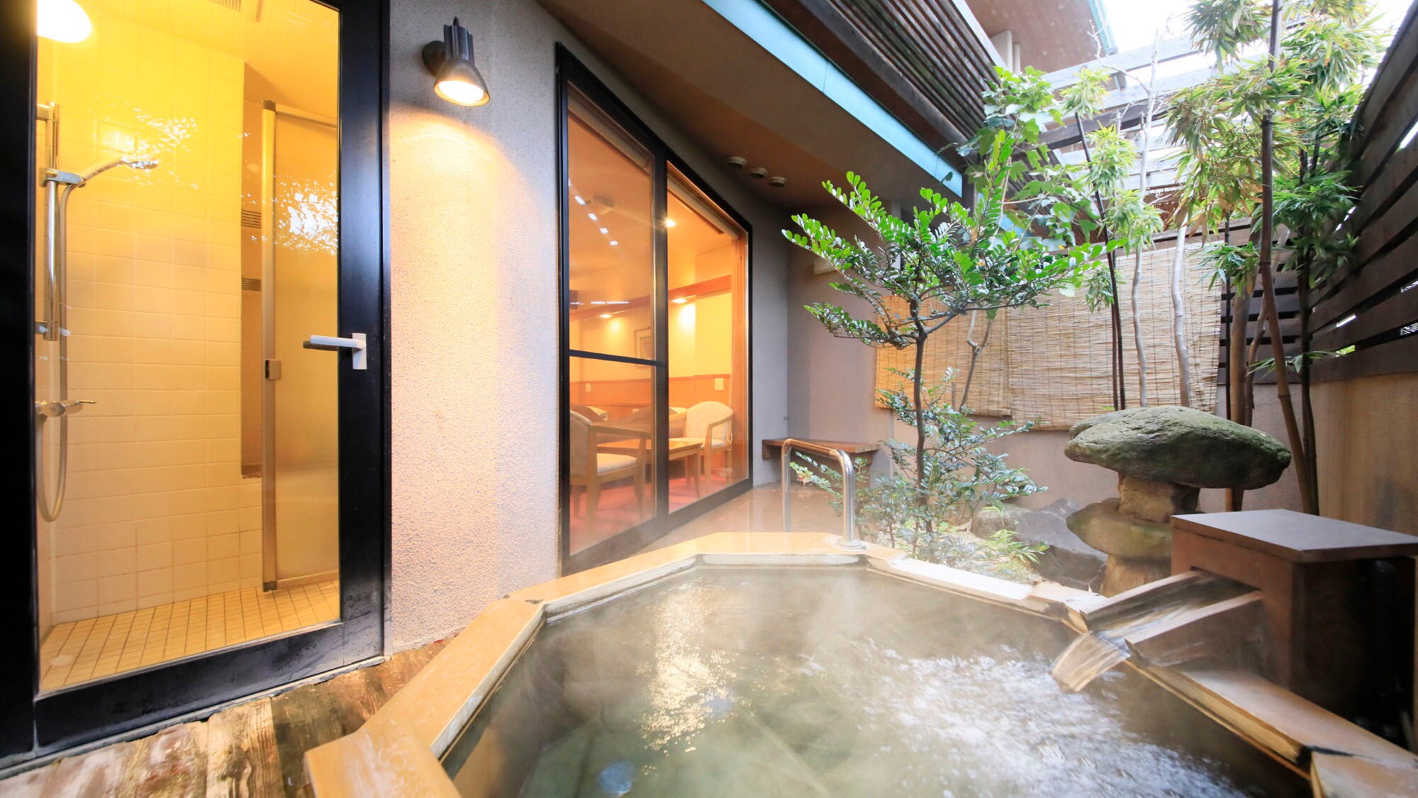 [Có bồn tắm lộ thiên] 11 phòng chiếu tatami kiểu phương Tây + 3 chiếu tatami phòng kiểu Nhật *Ví dụ
