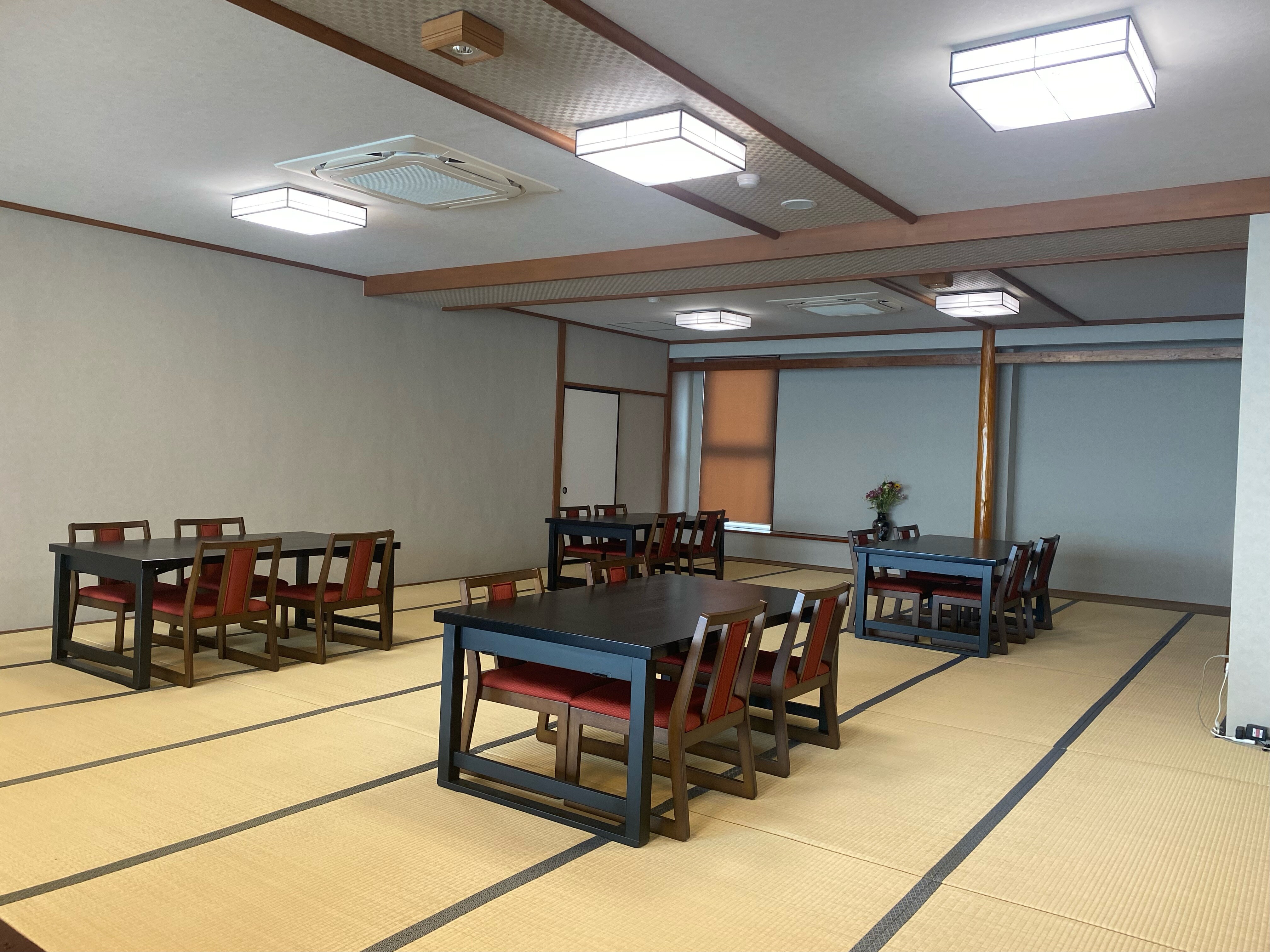 The banquet hall overlooks Toda Port. Renovated in spring 2024.