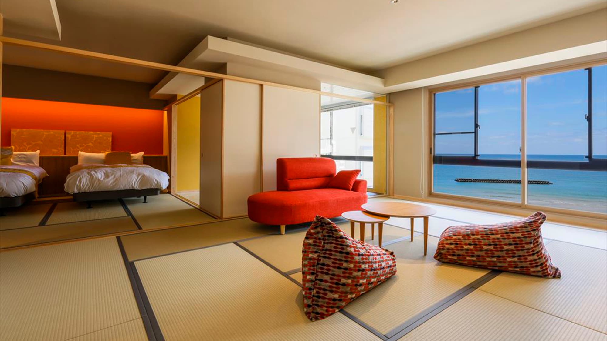 Kamar bergaya Jepang-Barat dengan mata air panas 【Ocean front】