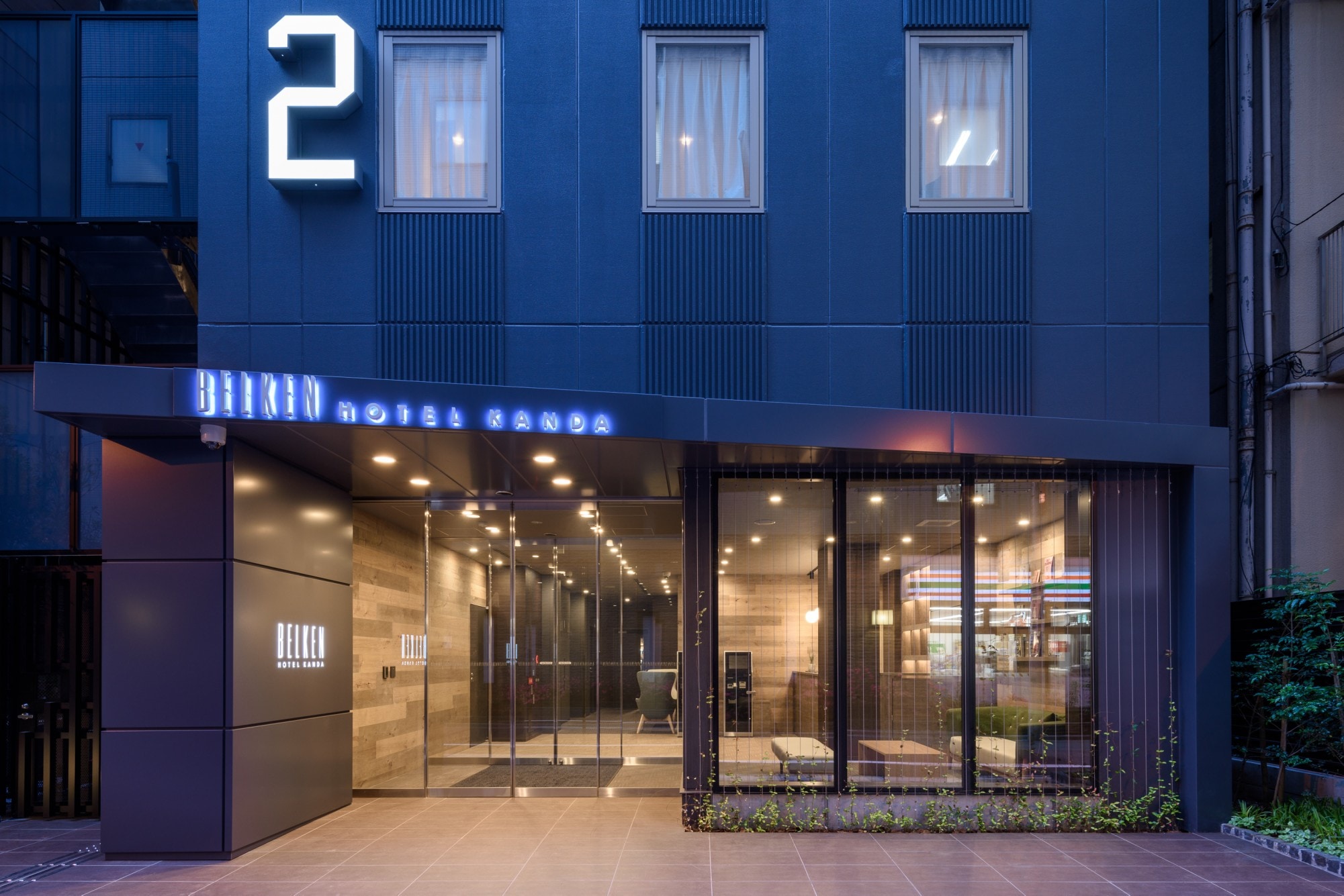 16 & times; 9 appearance