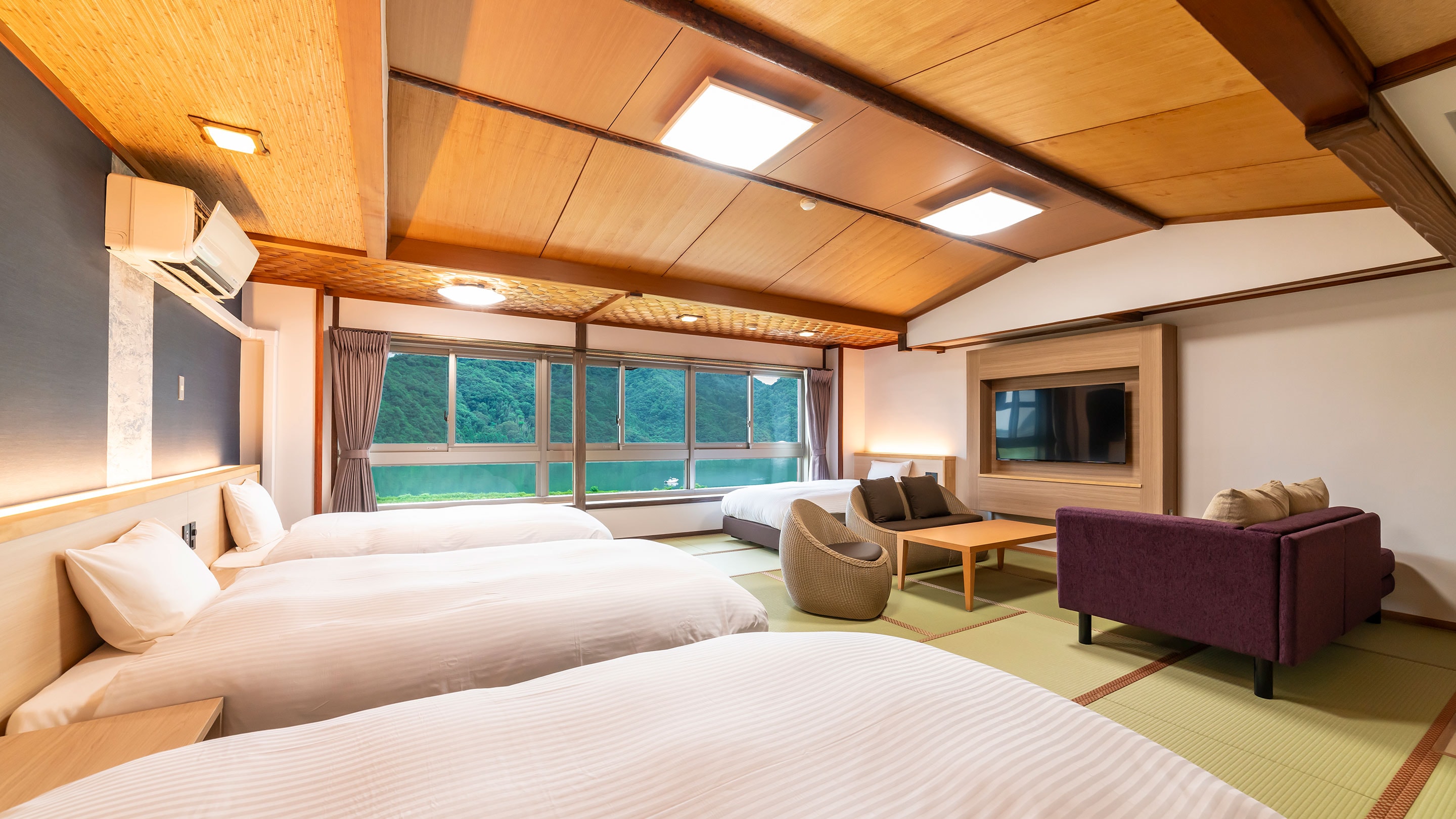[Non-smoking] Superior Japanese-style bed, 5 people capacity, no indoor bath *Image