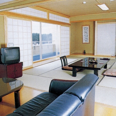 Japanese-style room (special room)
