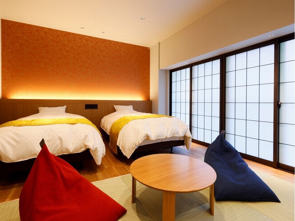 Main building: Newly renovated on November 15, 2022 Simmons semi-double bed + Japanese-style room/Japanese-Western style room 30㎡