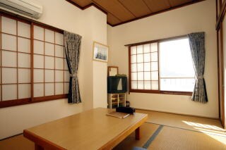 Japanese-style room example 3