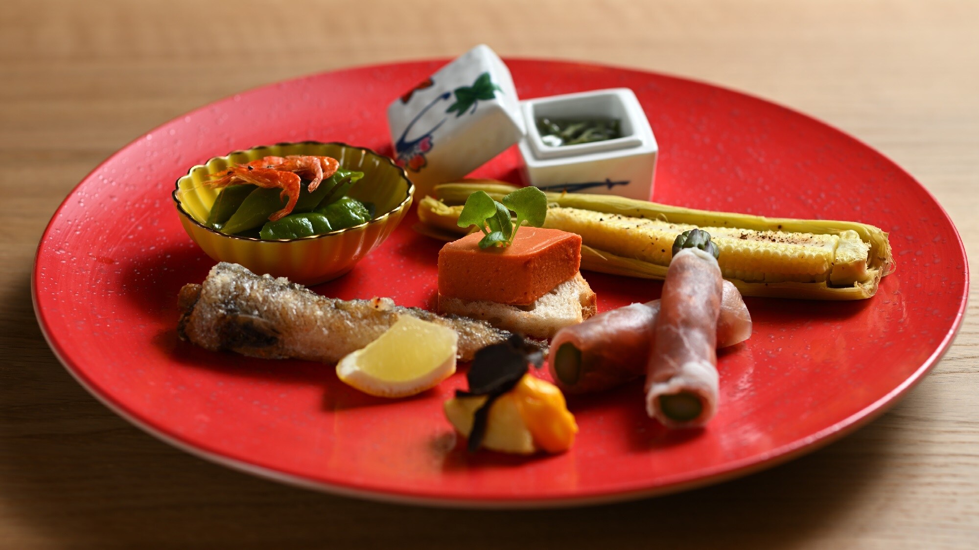 [อาหารค่ำ] โปรดเพลิดเพลินกับอาหารที่ใช้วัตถุดิบอันอุดมสมบูรณ์ของฟุกุชิมะ