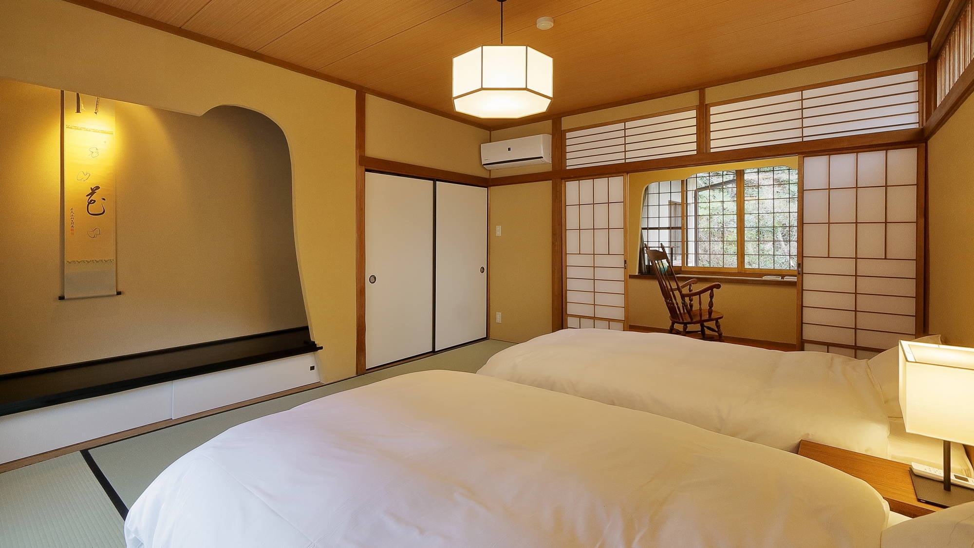 2nd floor [with natural hot spring cypress bath] Rakumi-so detached house, 2 beds, Koeiso