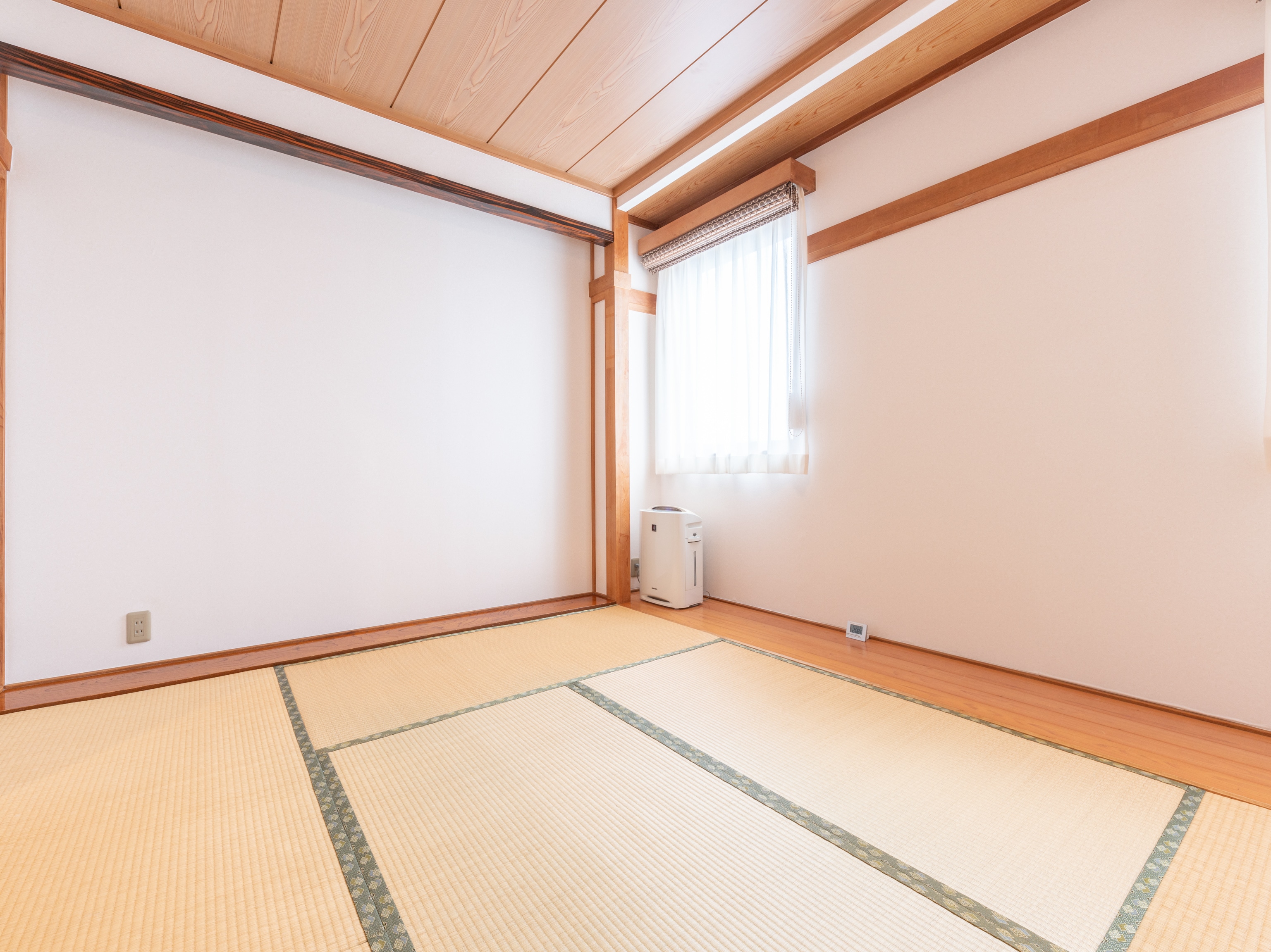 Japanese-style triple room