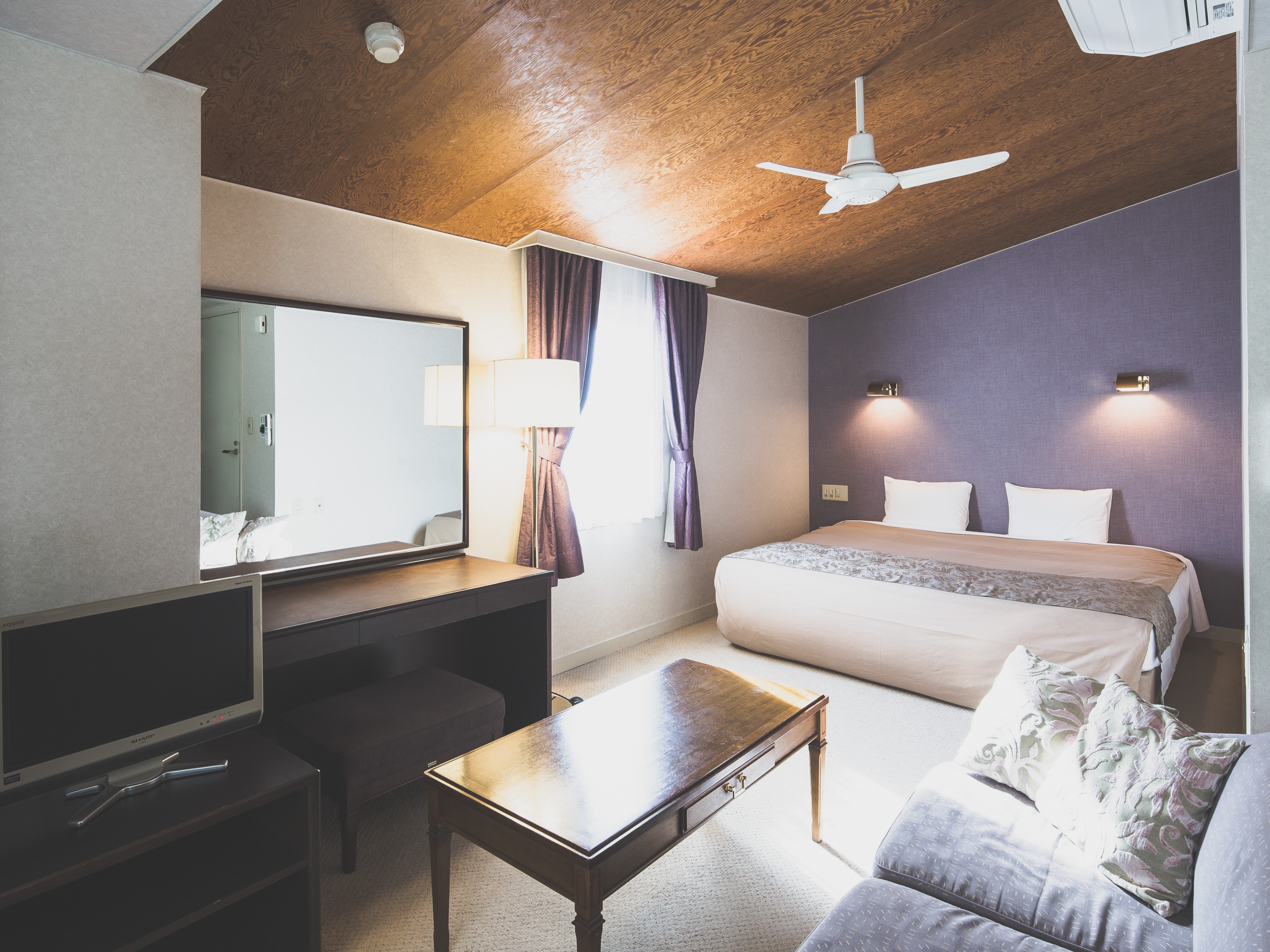 [Non-smoking] South Wing 33㎡★Wide 200CM King Bed Room