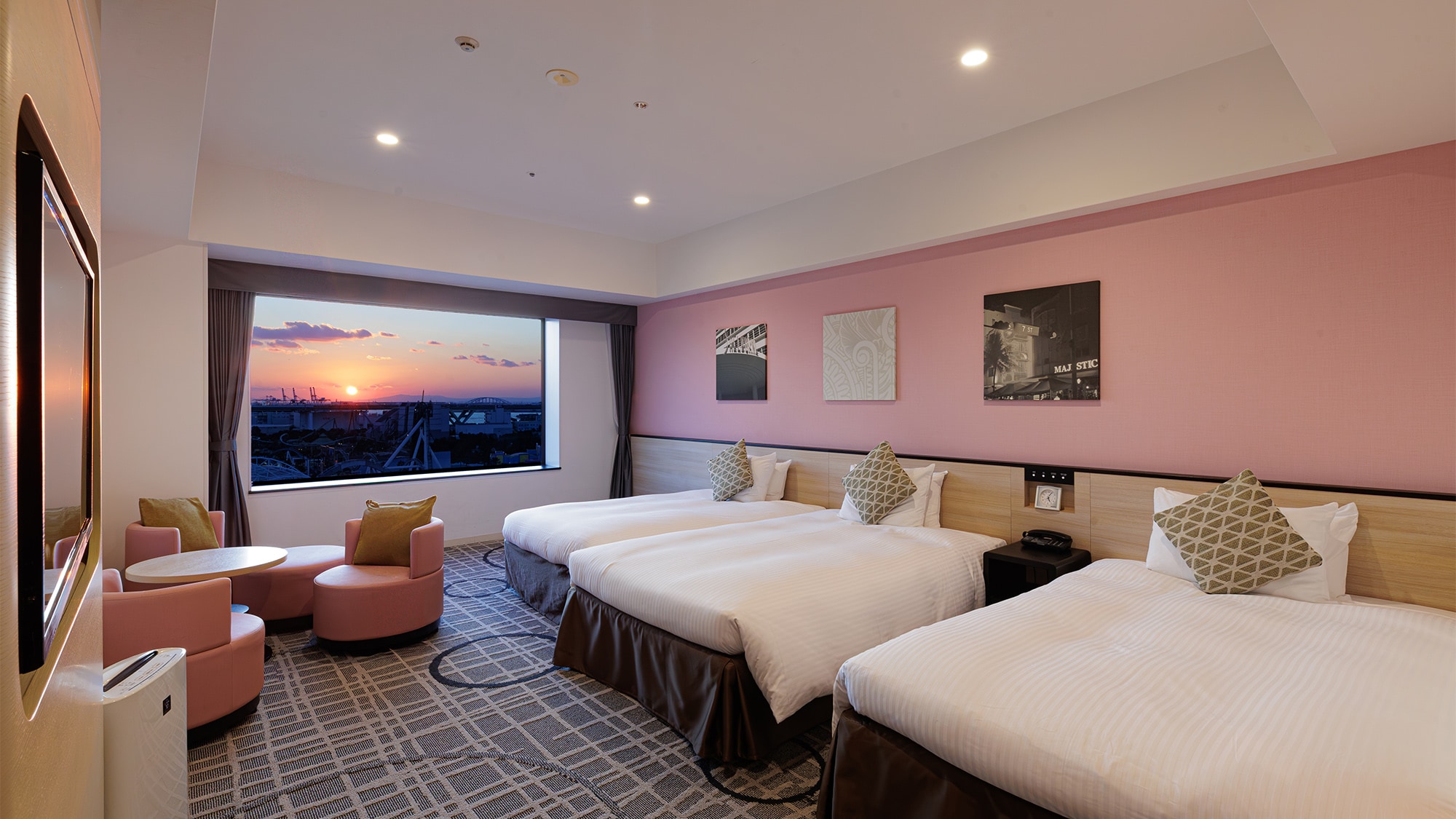 Superior Floor Park View Room (example for 3 people)