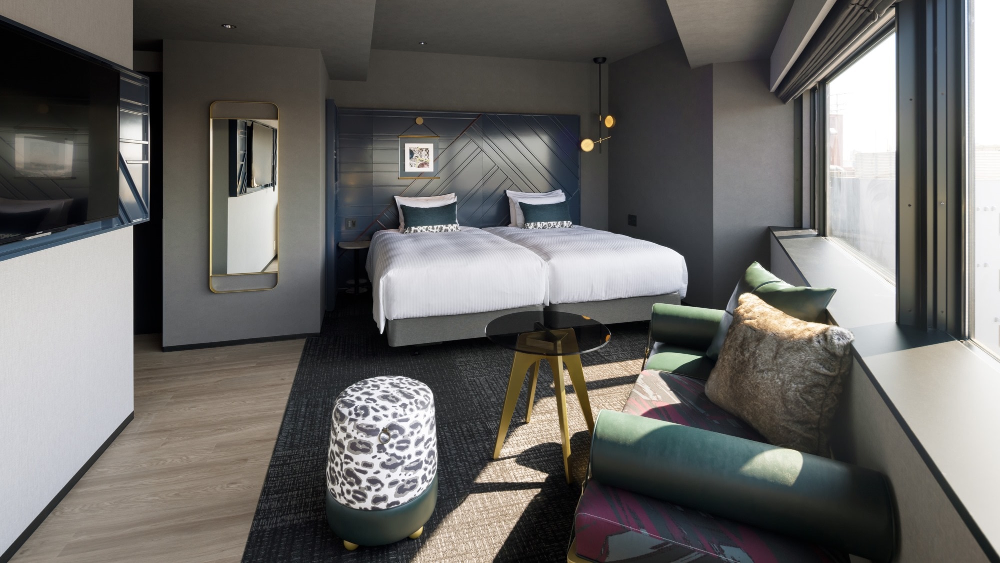 ◆Deluxe Corner Twin｜You can also enjoy the night view from the upper floors
