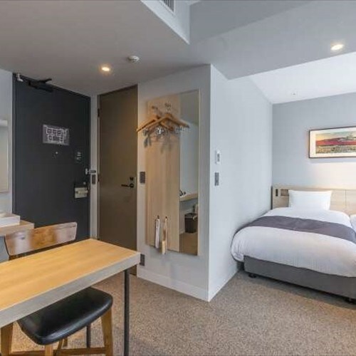 [Non-smoking] Triple room