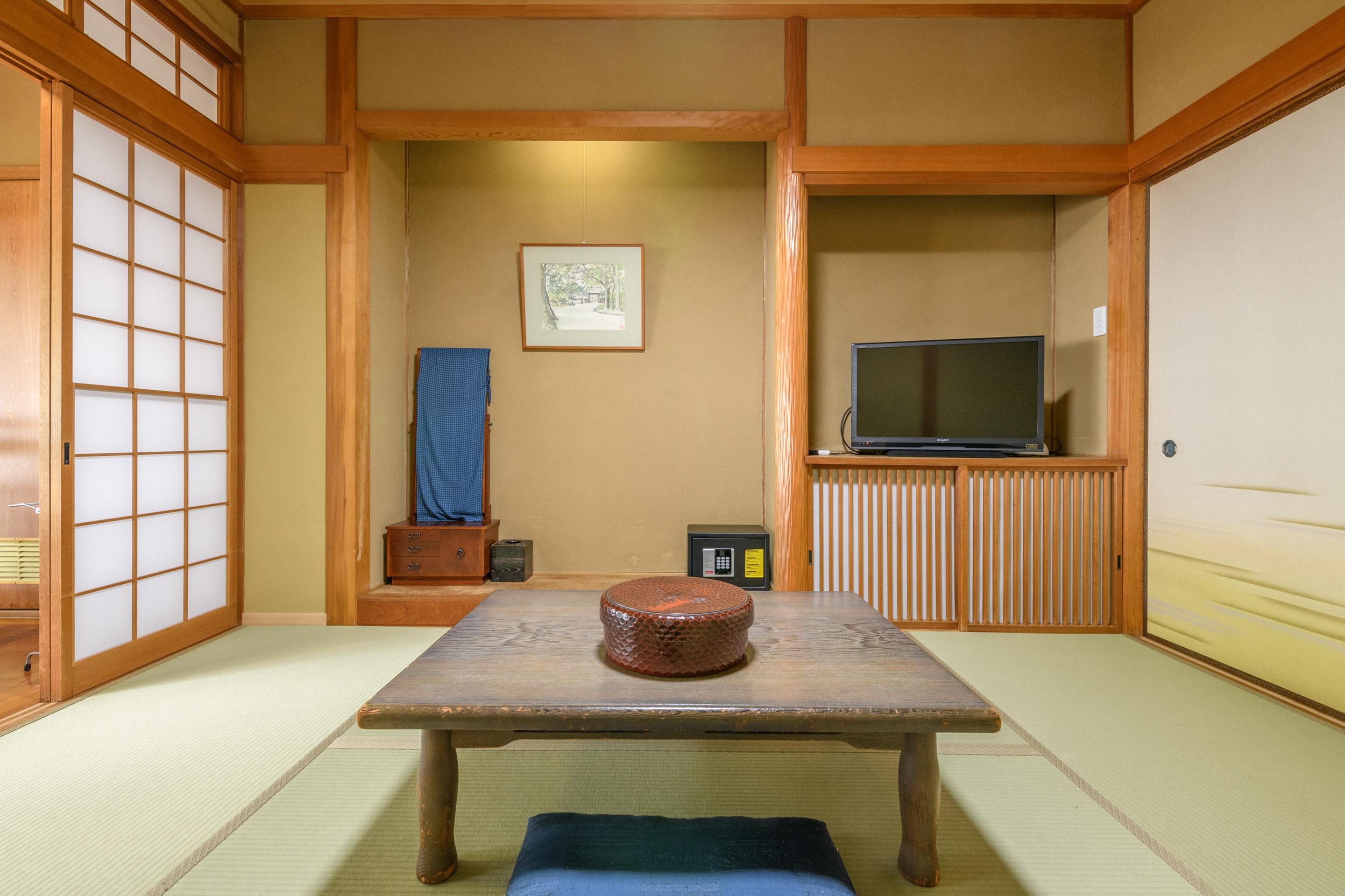 Japanese-style non-smoking double room (example of a room)