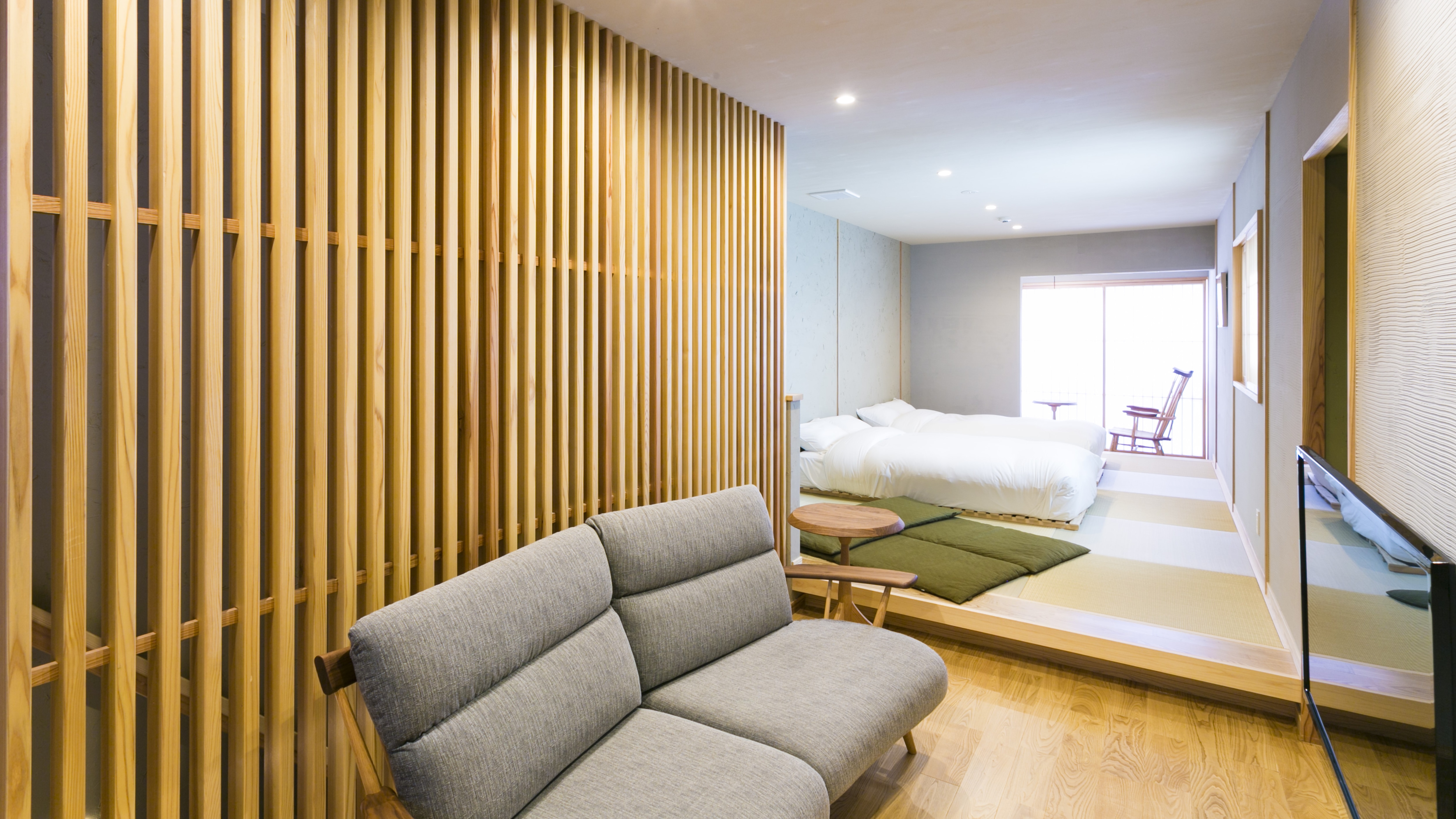 There are 4 rooms in the annex (divided into A to D). B Otori room. We will assign you a room. Please specify if you have a preference.