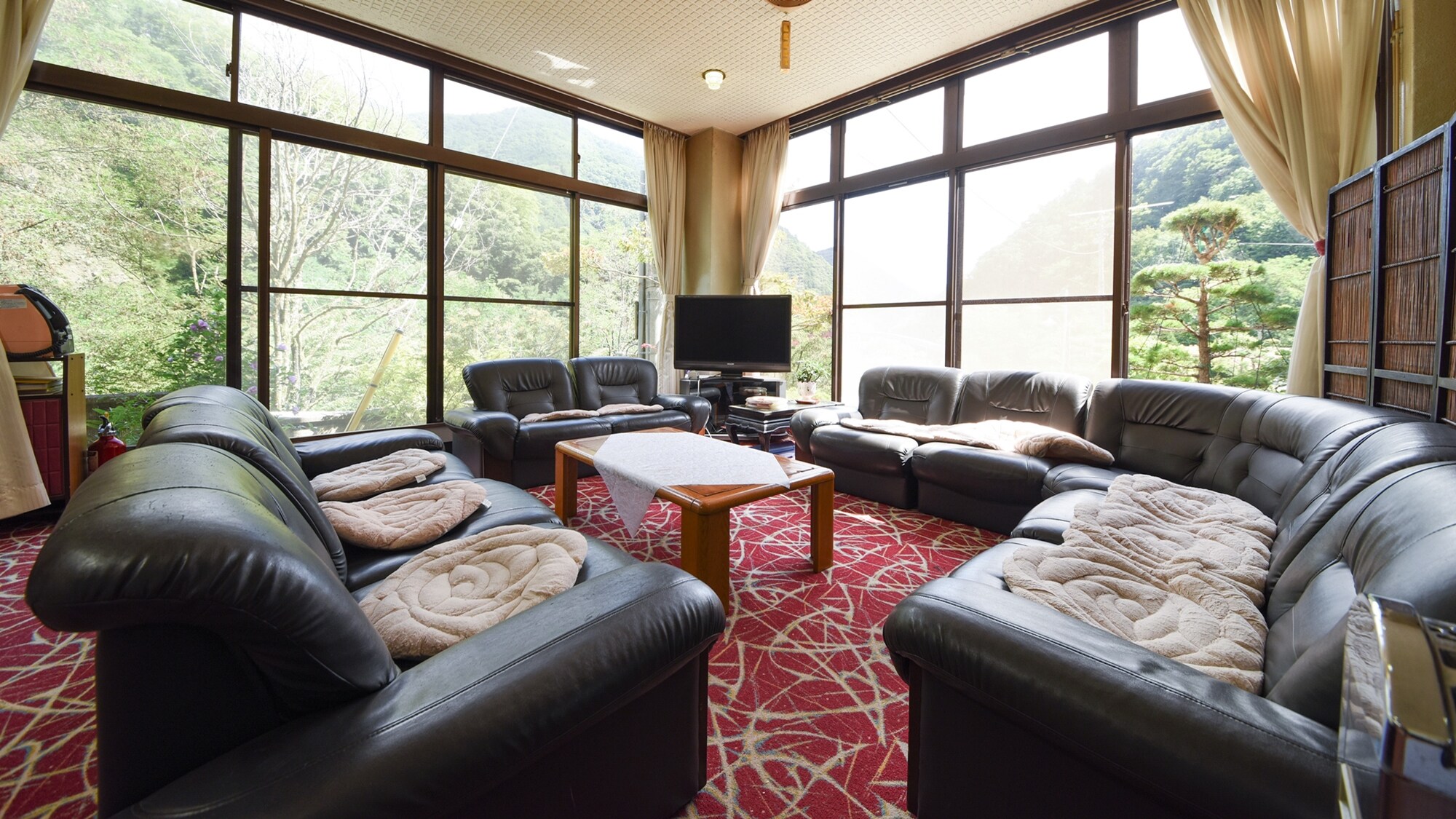 *[Lobby] Please relax and chat with fellow climbers.