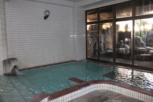Large communal bath