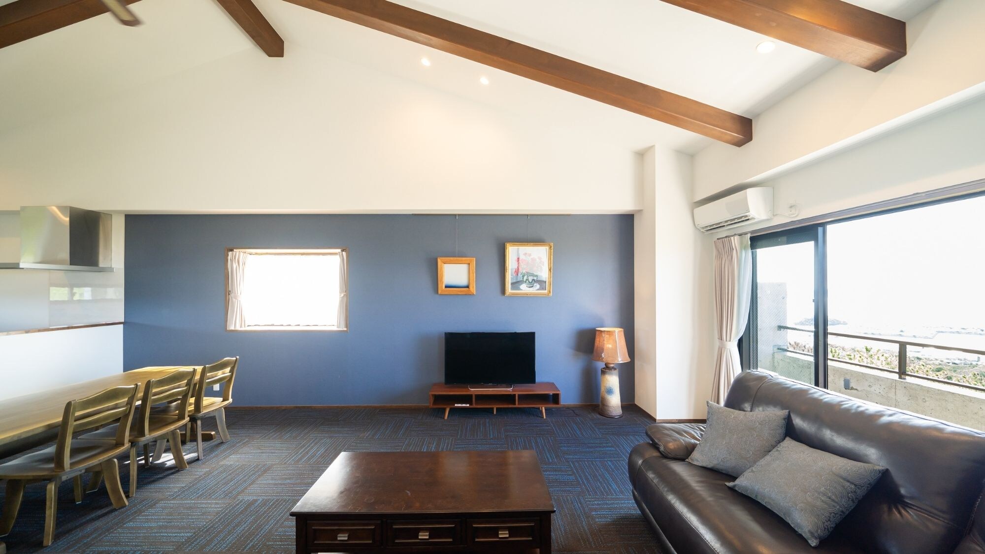 【3F - 바람 - Wind -】 최대 6명까지 숙박 가능. 여유 있는 3개의 침실을 준비.