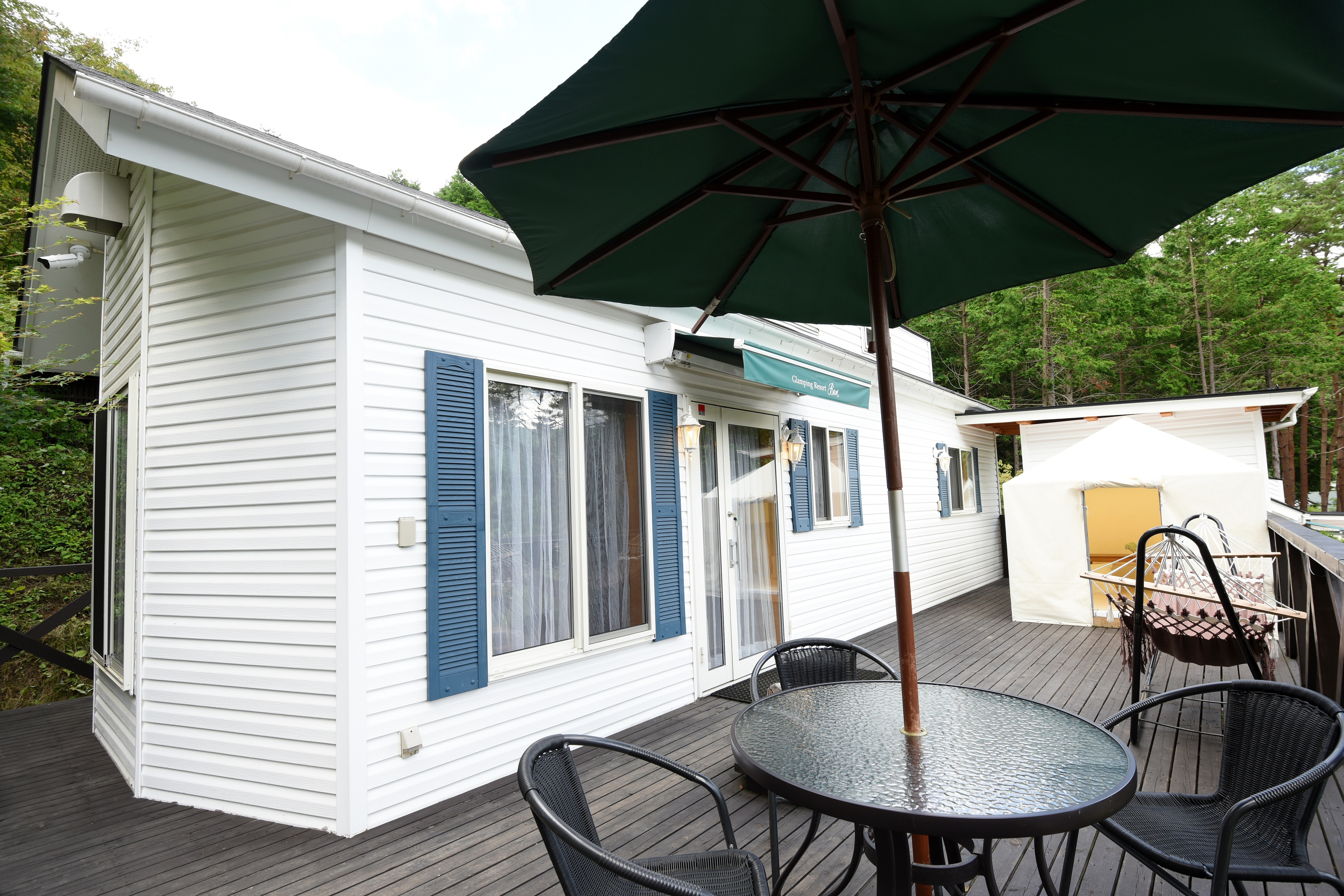 Exterior example: Glamping cottage with private open-air bath (for up to 4 people)