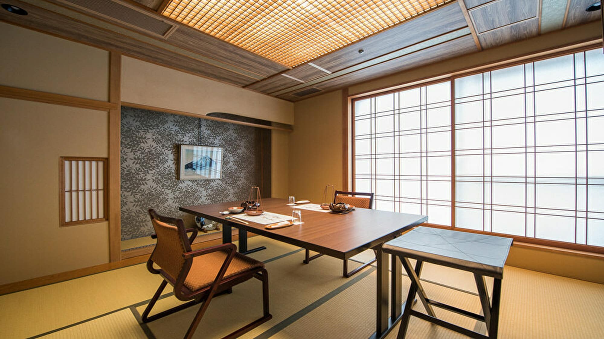Private room restaurant & ldquo; Yunohanatei & rdquo; Chair Table seat (image)
