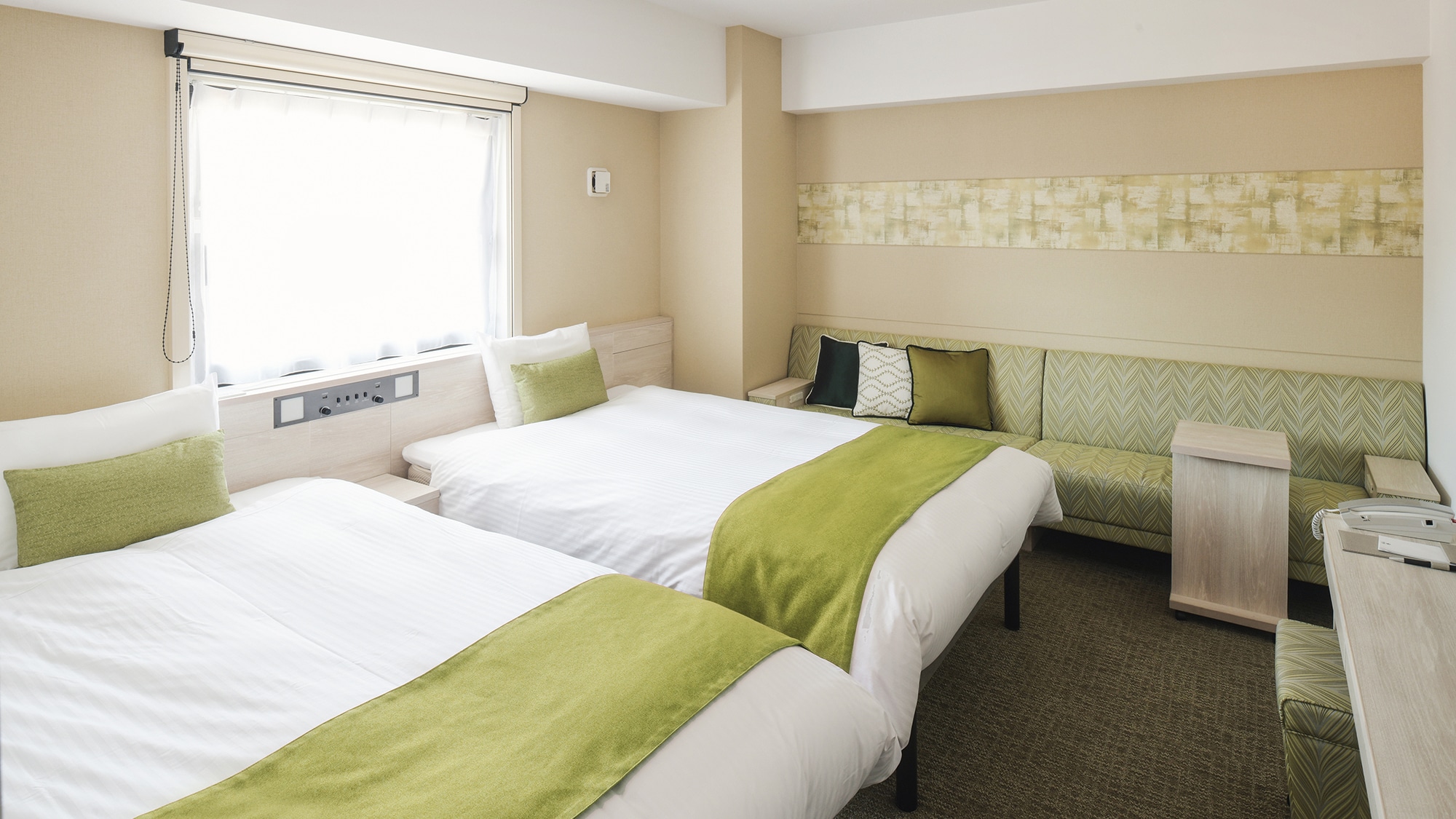 [Superior Twin (Room 15)] 26 square meters, two 120 cm wide beds, can accommodate up to 4 people