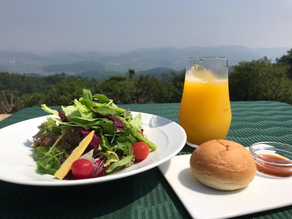 Superb view and breakfast