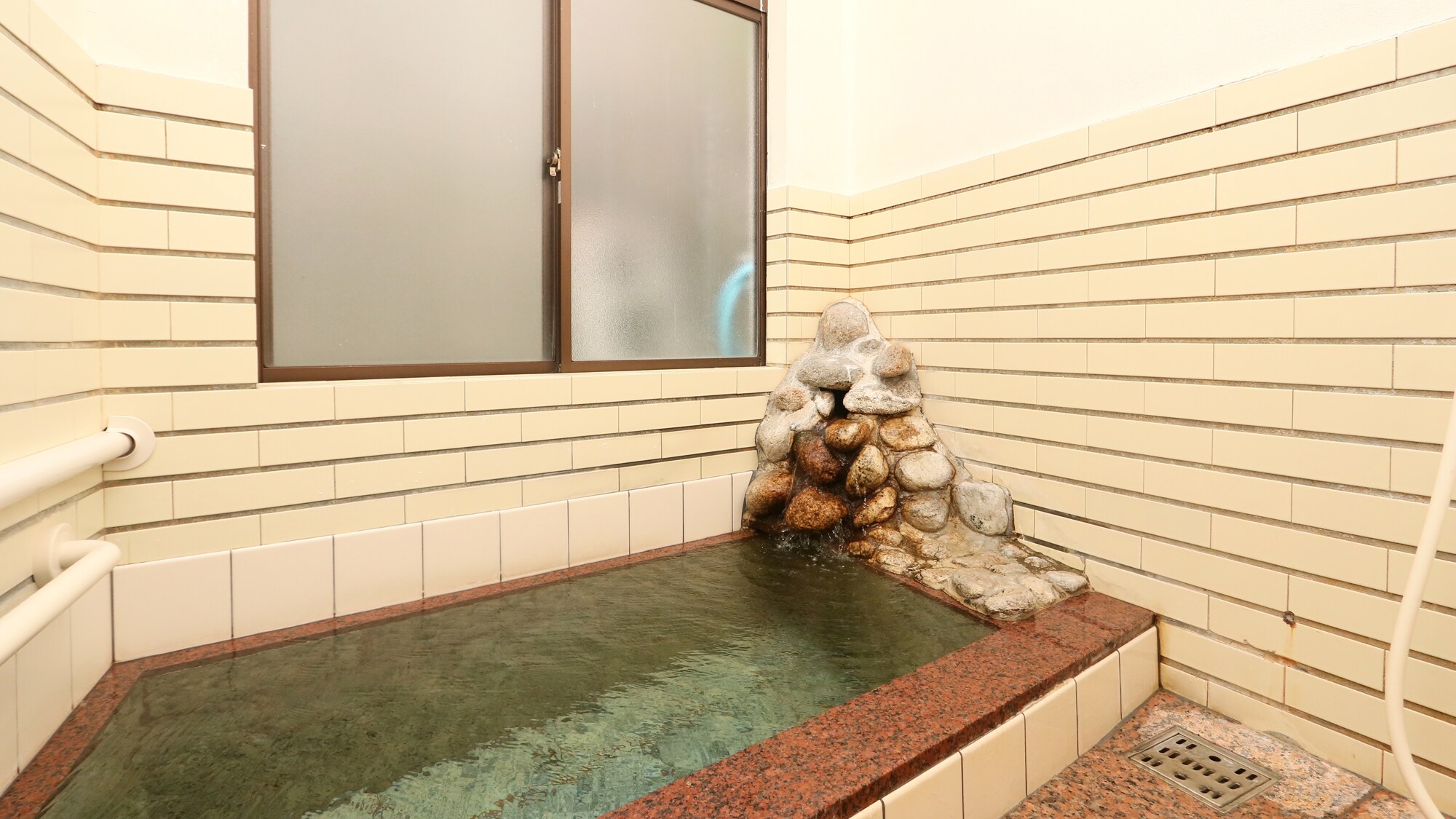 Natural hot springs: Check-in until 10:30 p.m., and available from 6 a.m. to 9 a.m.