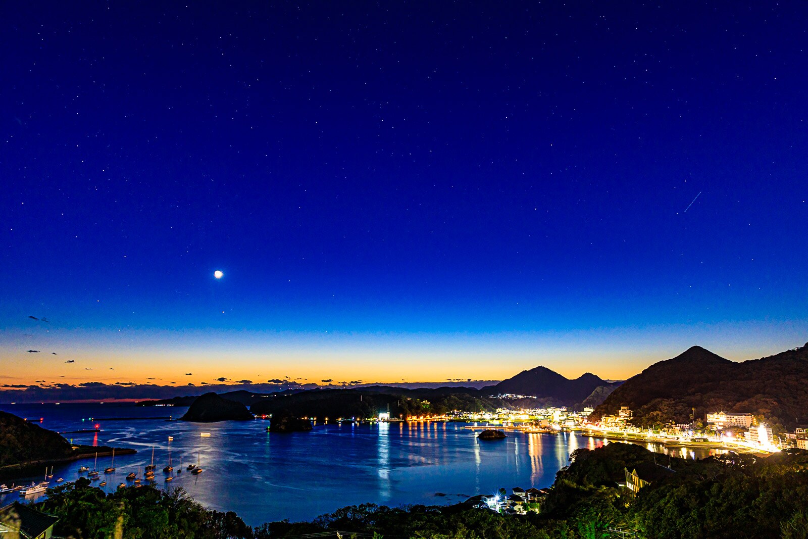 下田灣夜景