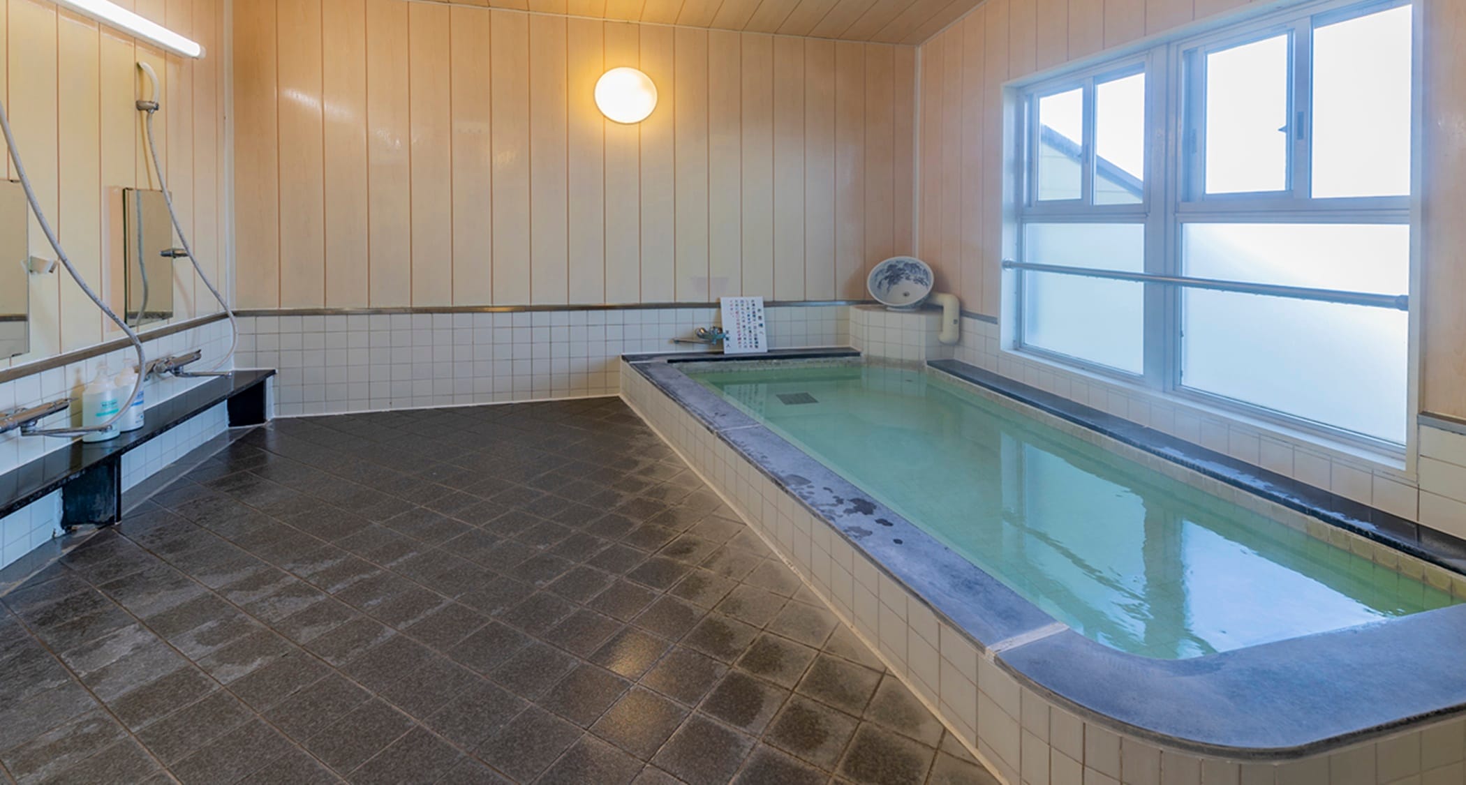 *[Maifan stone artificial hot spring] Available 24 hours a day, with a view of Mano Bay!