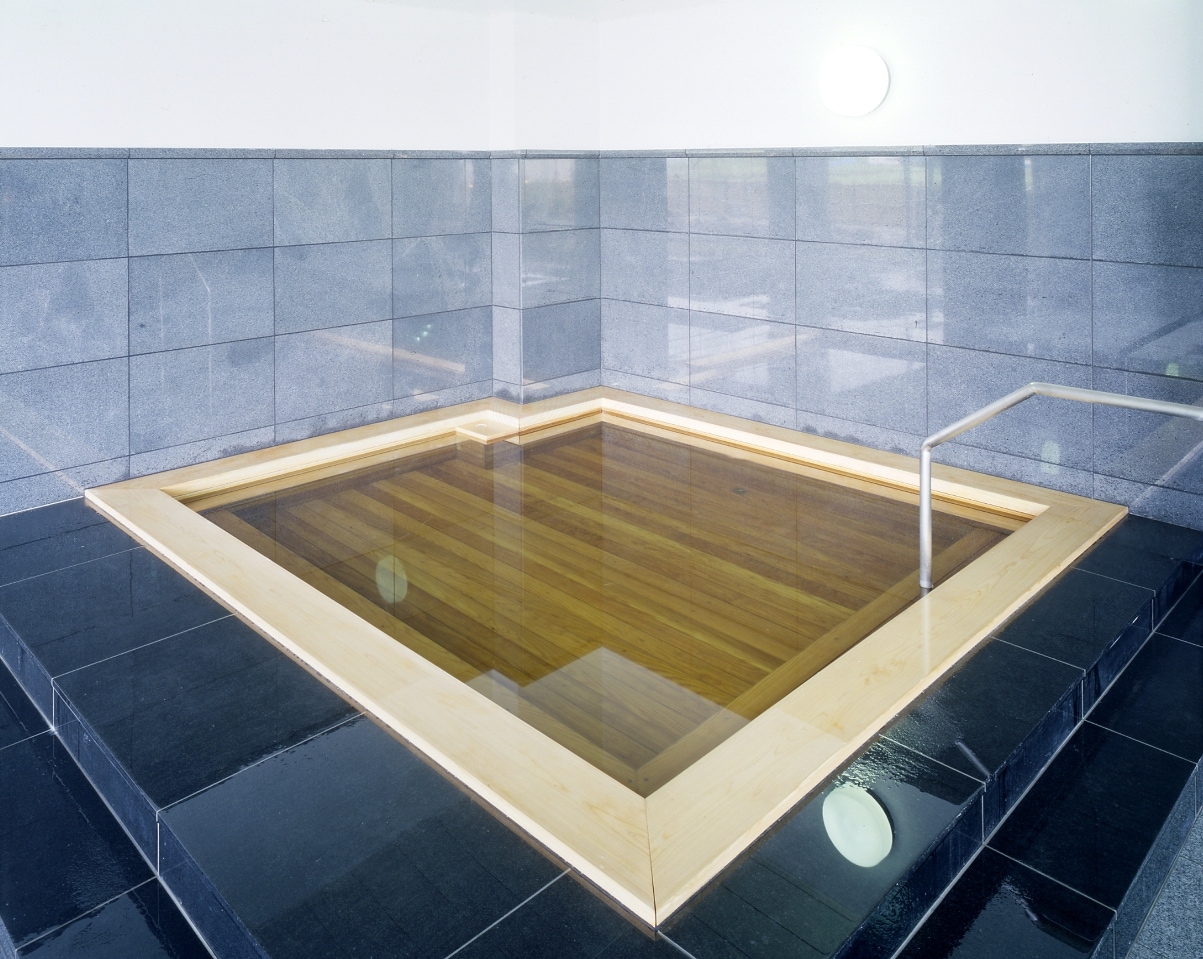 Pemandian Hinoki (gaya Jepang)