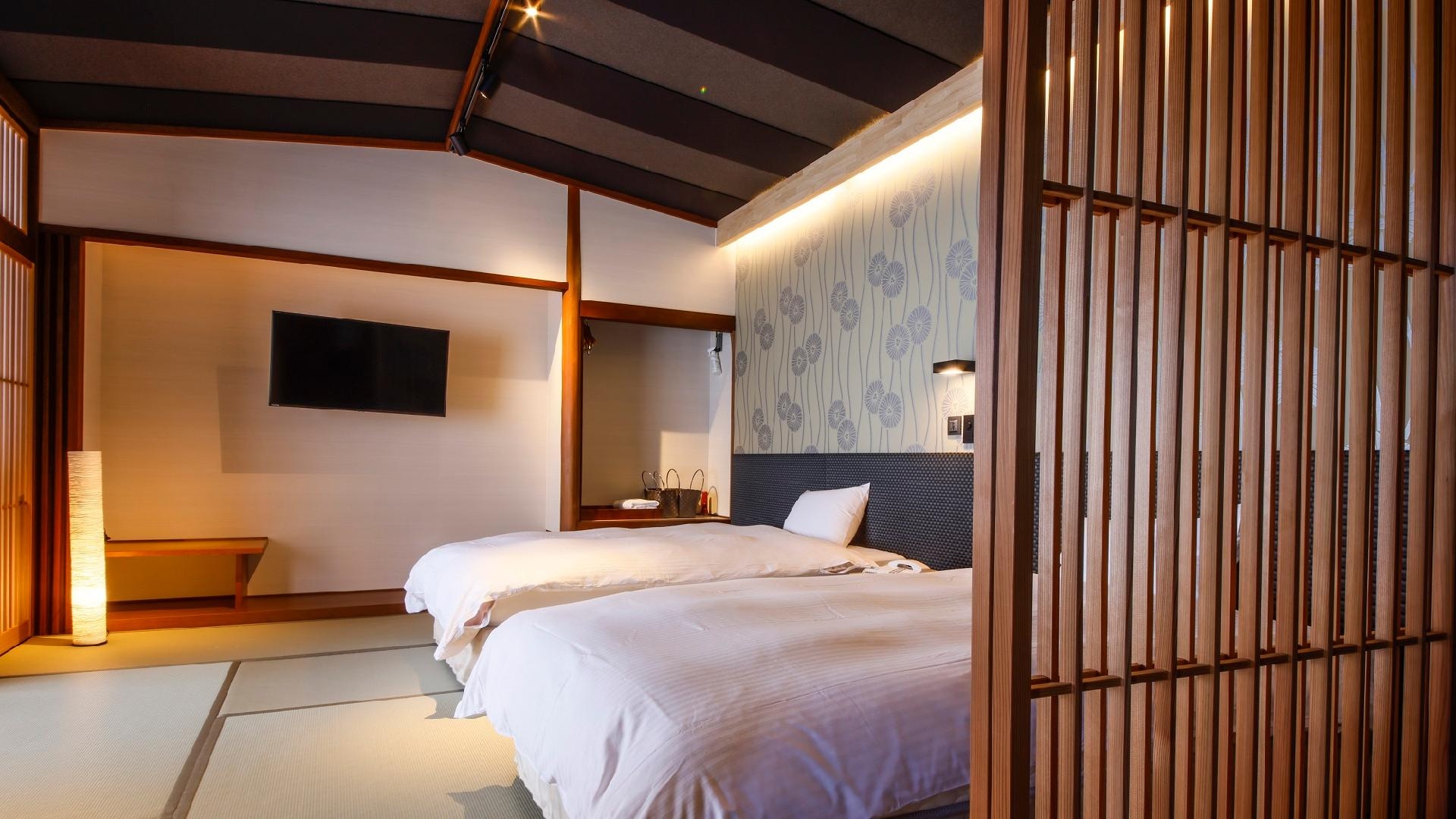 Kamar tamu lantai atas dengan taman observasi