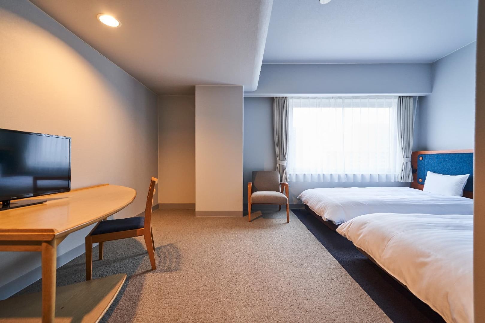 Twin Room 3