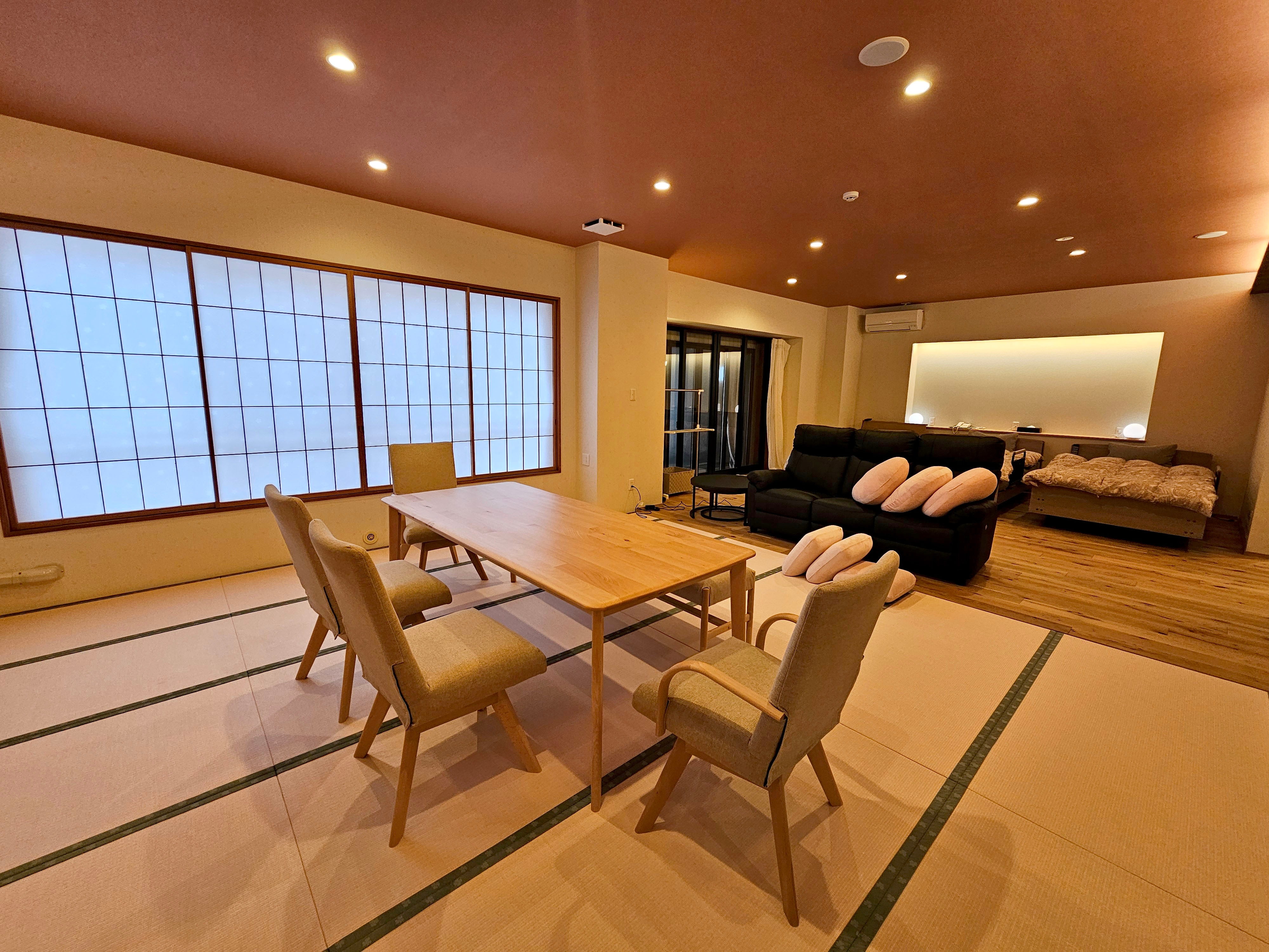 101호실【홍산 벚꽃 사이】2025년 리뉴얼 오픈 배리어 프리 & 온천이 있는 일본식 서양실