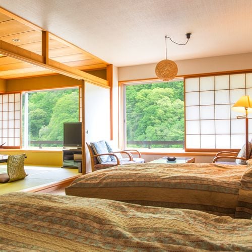 Japanese and Western room 10 tatami mats