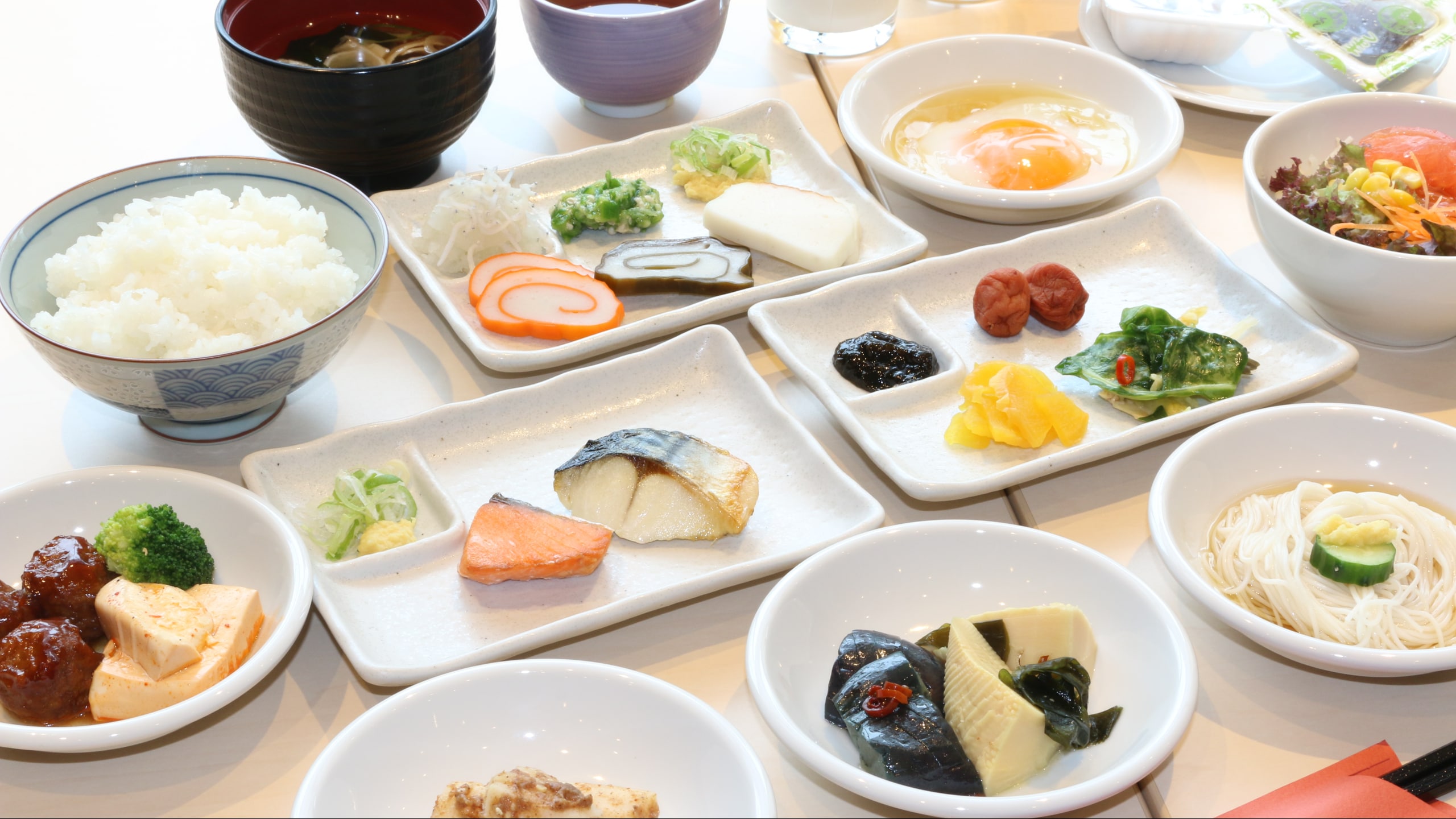 Breakfast buffet (Japanese cuisine) Start your day off right with a delicious breakfast!