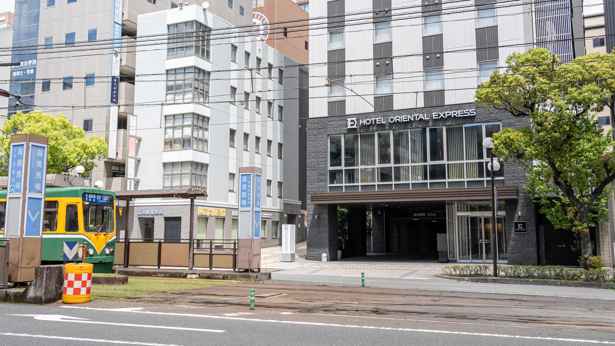 ◇눈앞에 시전 「타카미바바역」이 있어, 대로에도 면하고 있으므로 중계 지점으로서 추천◎