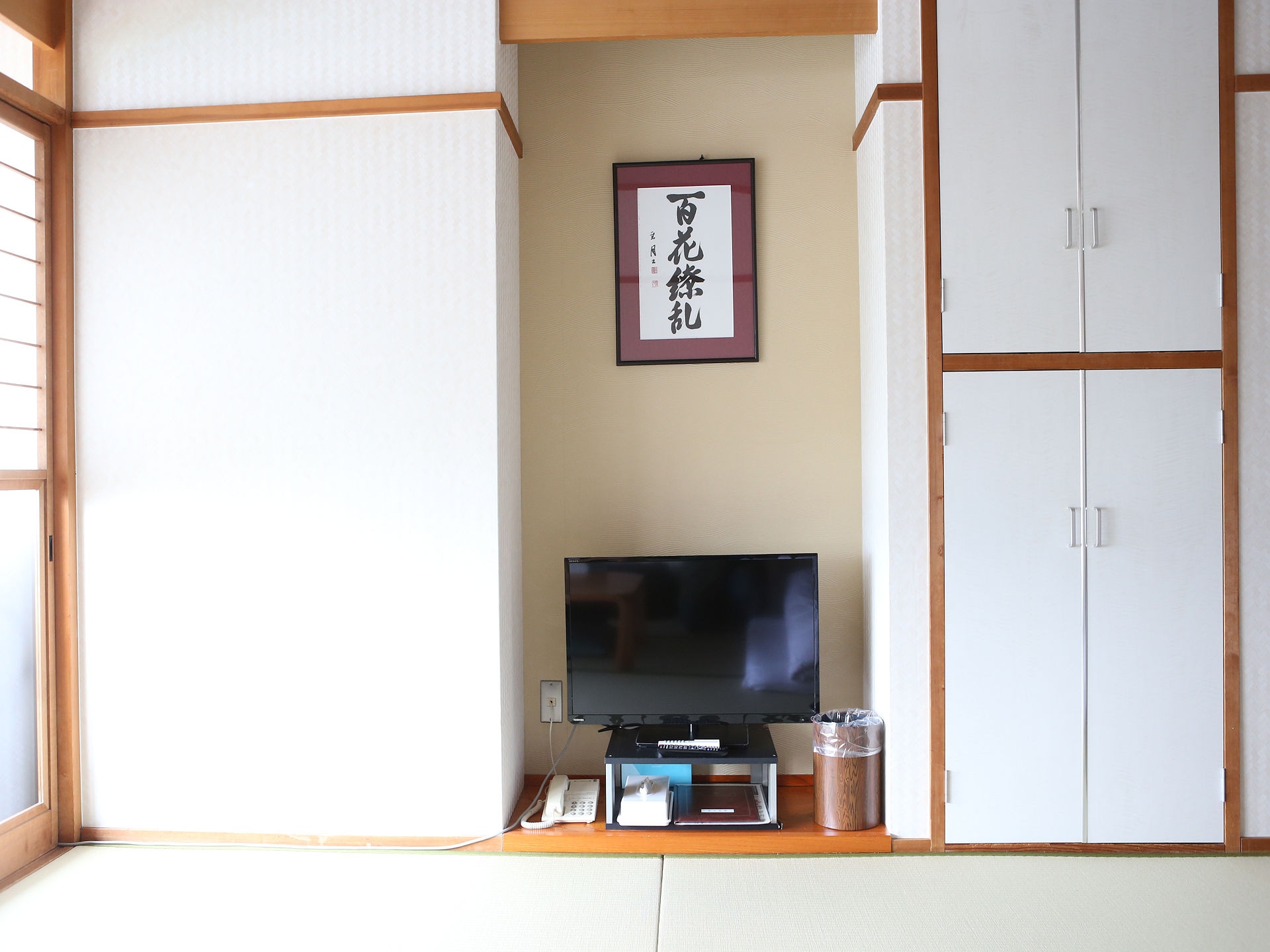 Sea side guest room