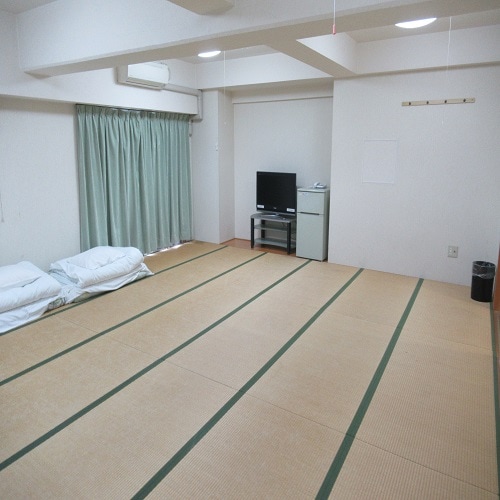 Kamar bergaya Jepang 16 tikar tatami [Untuk menginap keluarga dan rombongan ]