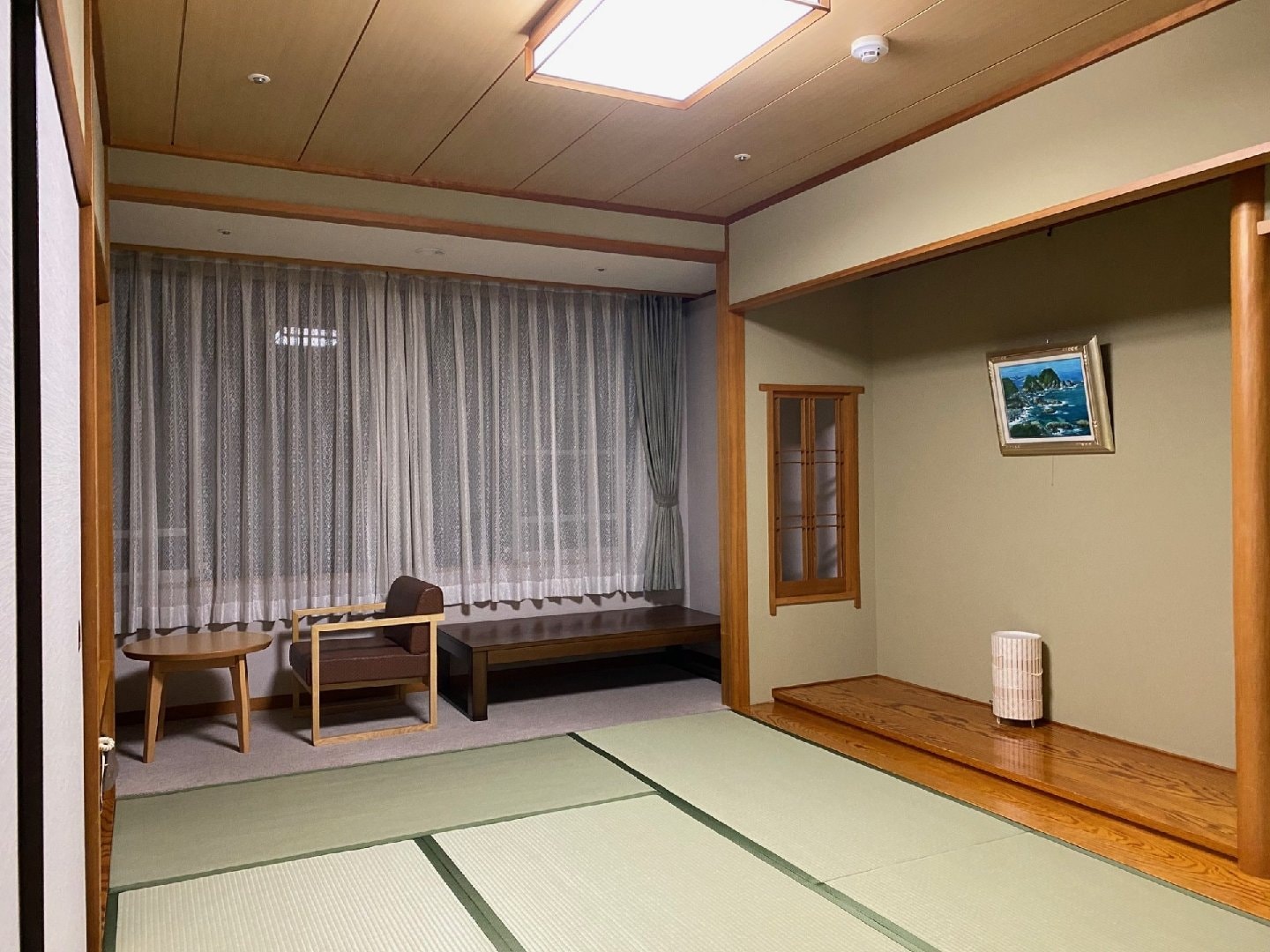 部屋2.jpg