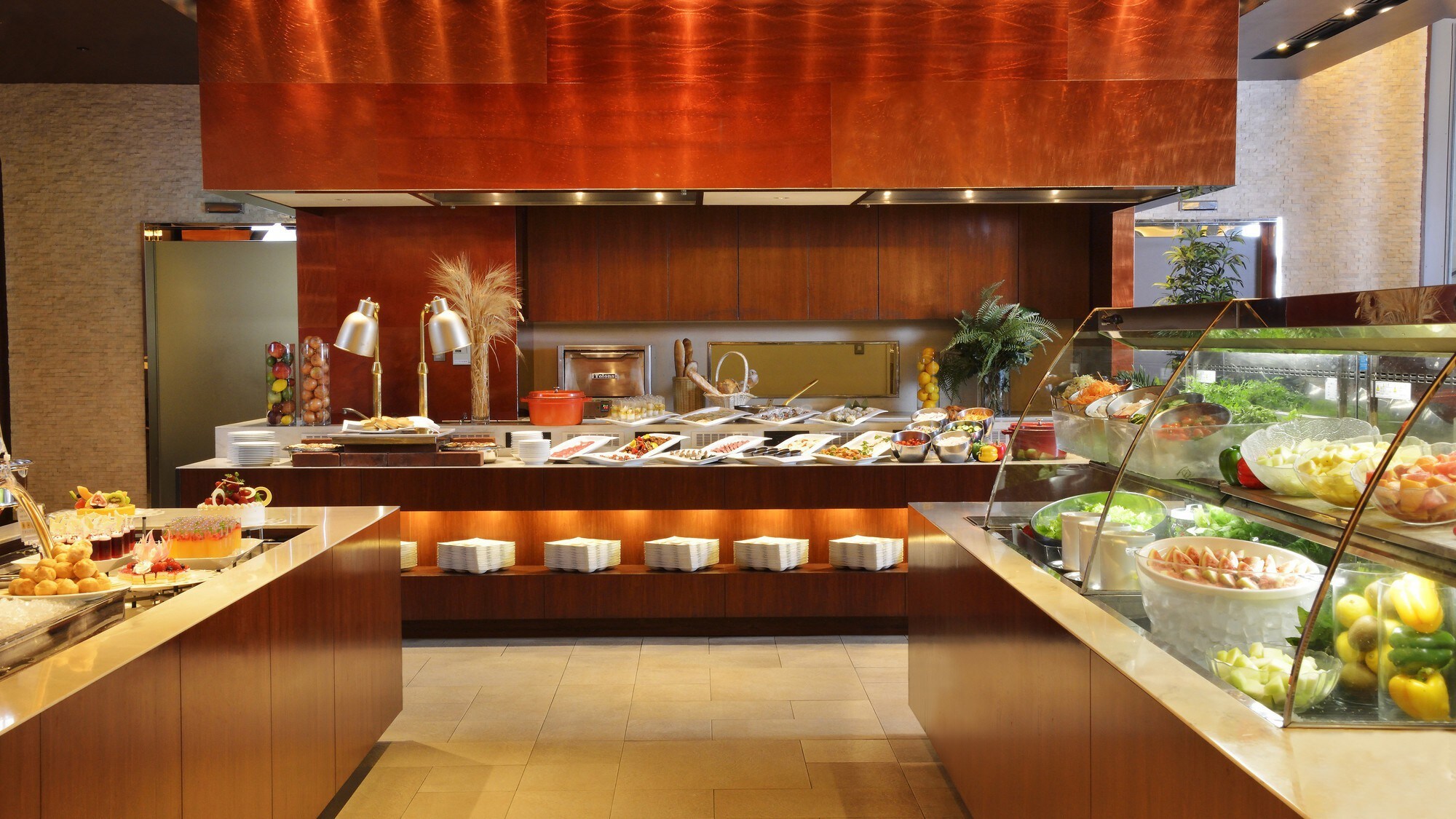 [Fun Dining Coccolare Buffet] Enjoy colorful dishes made with ingredients from Awaji Island