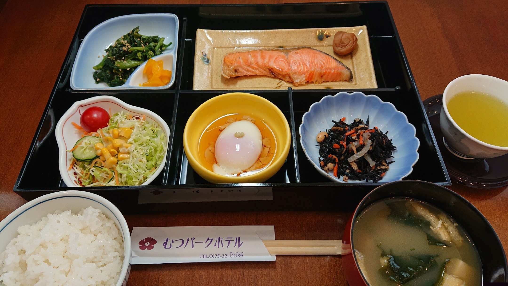An example of a Japanese breakfast. The menu changes daily, so you can rest assured even if you stay consecutive nights.