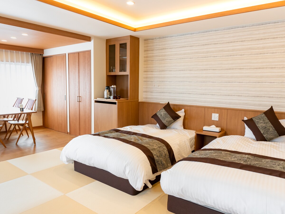 [502 An] Japanese modern Japanese-Western style room with open-air bath