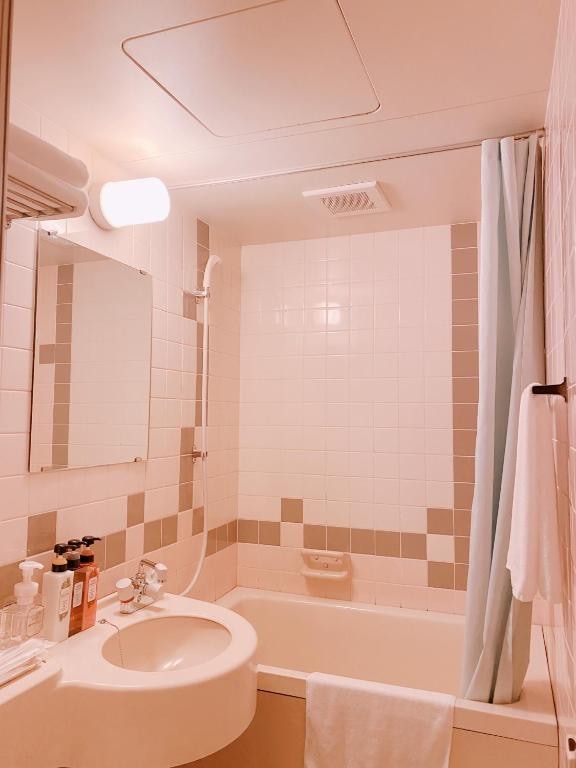 Unit bath